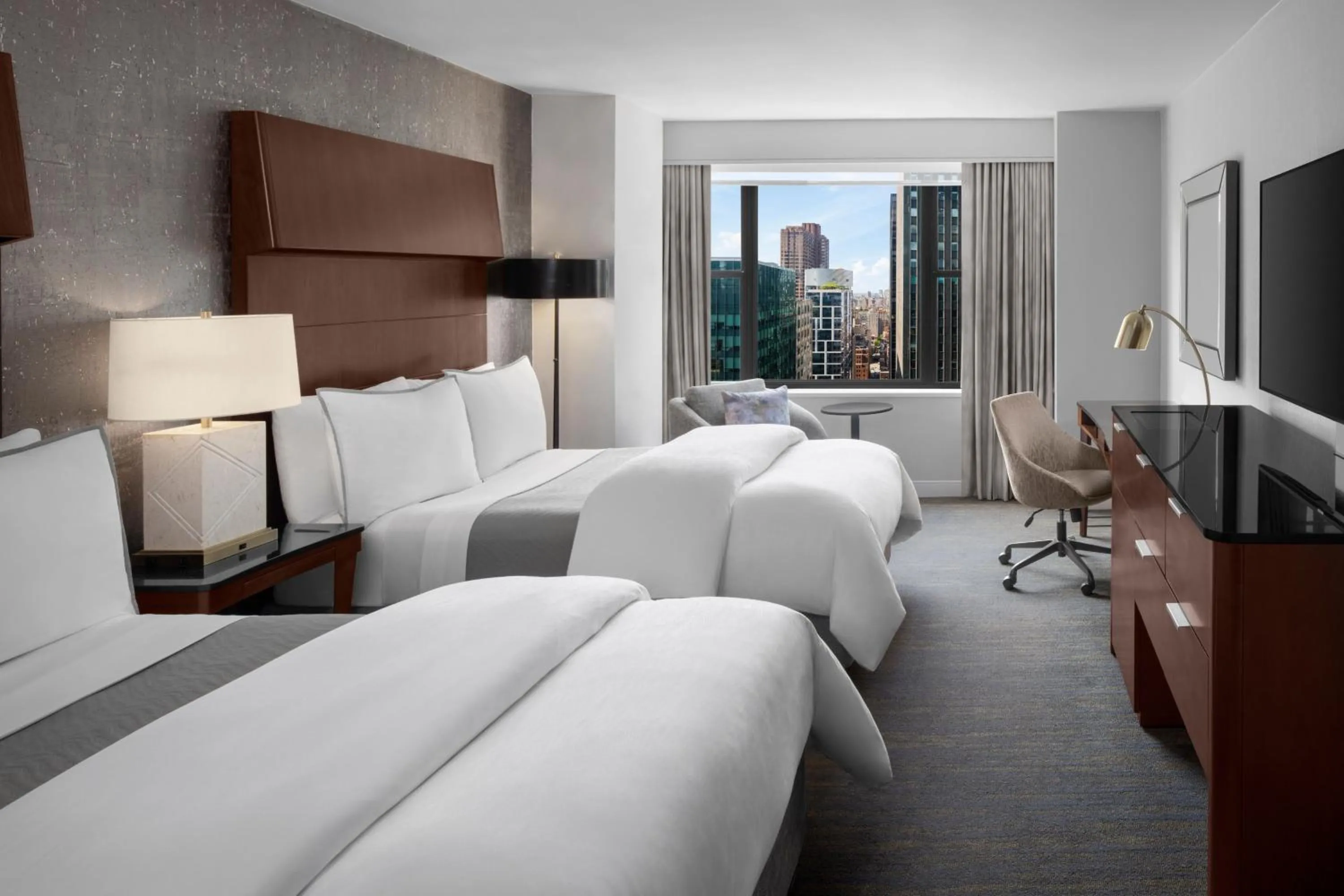 Bedroom, Bed in The Westin New York Grand Central