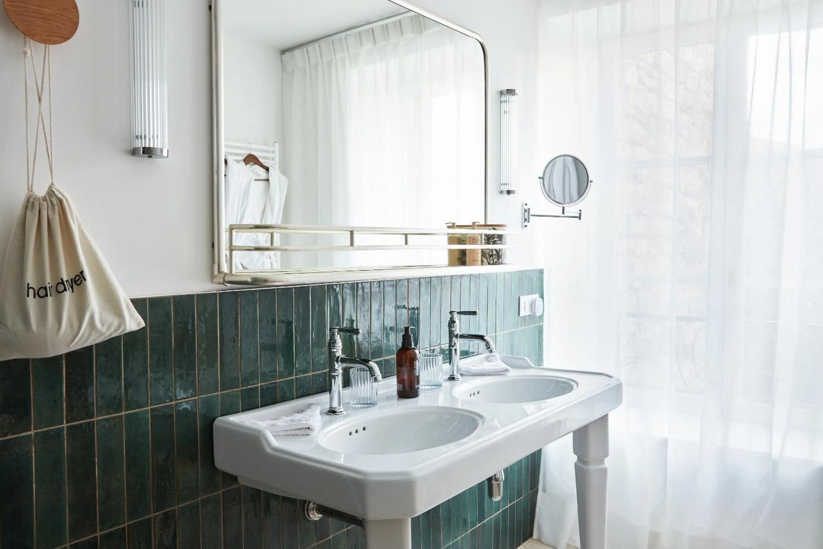 Bathroom in La Closerie des Capucines