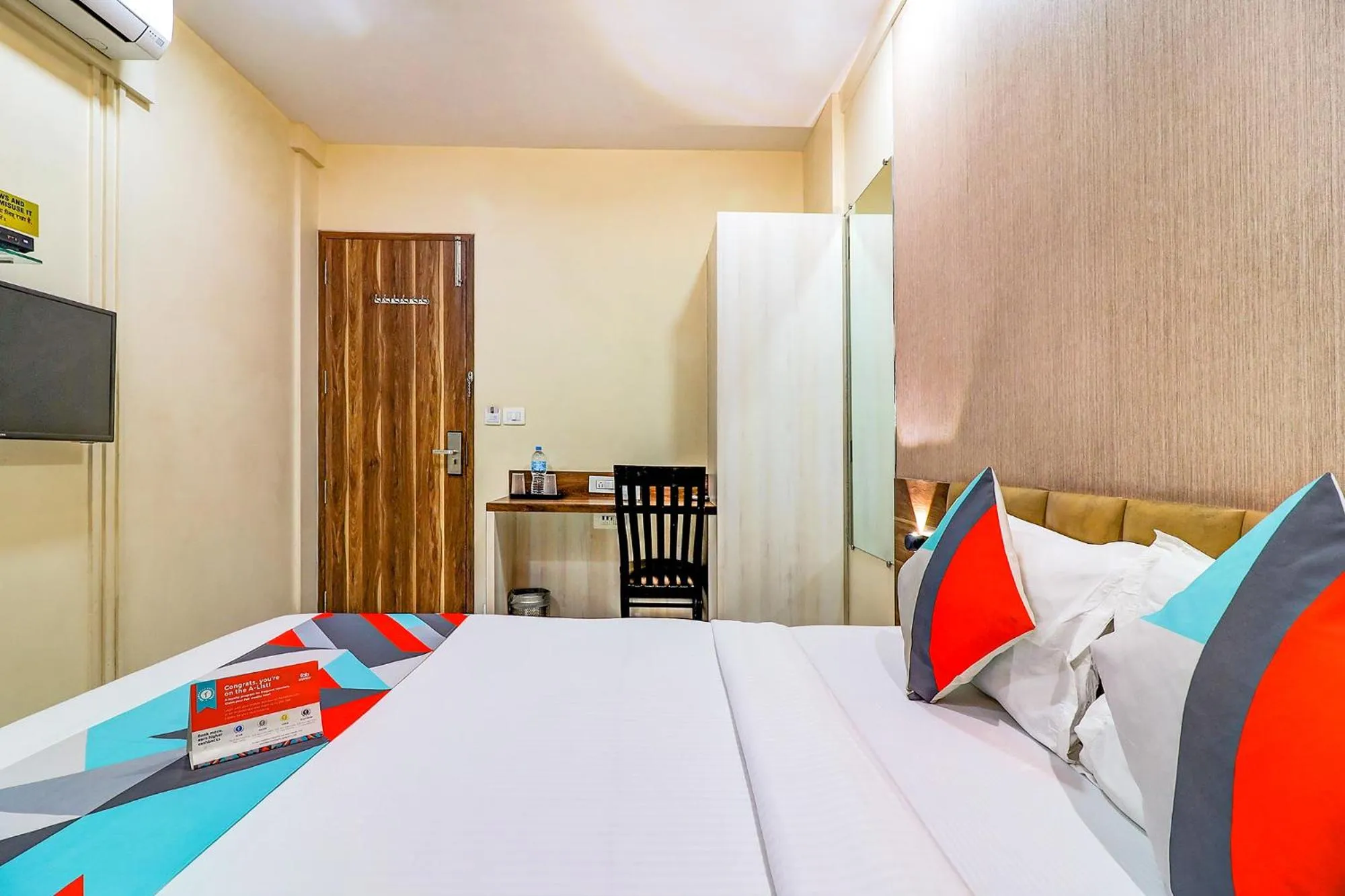 Bedroom, Bed in FabHotel Grand Heritage - Nr BKC