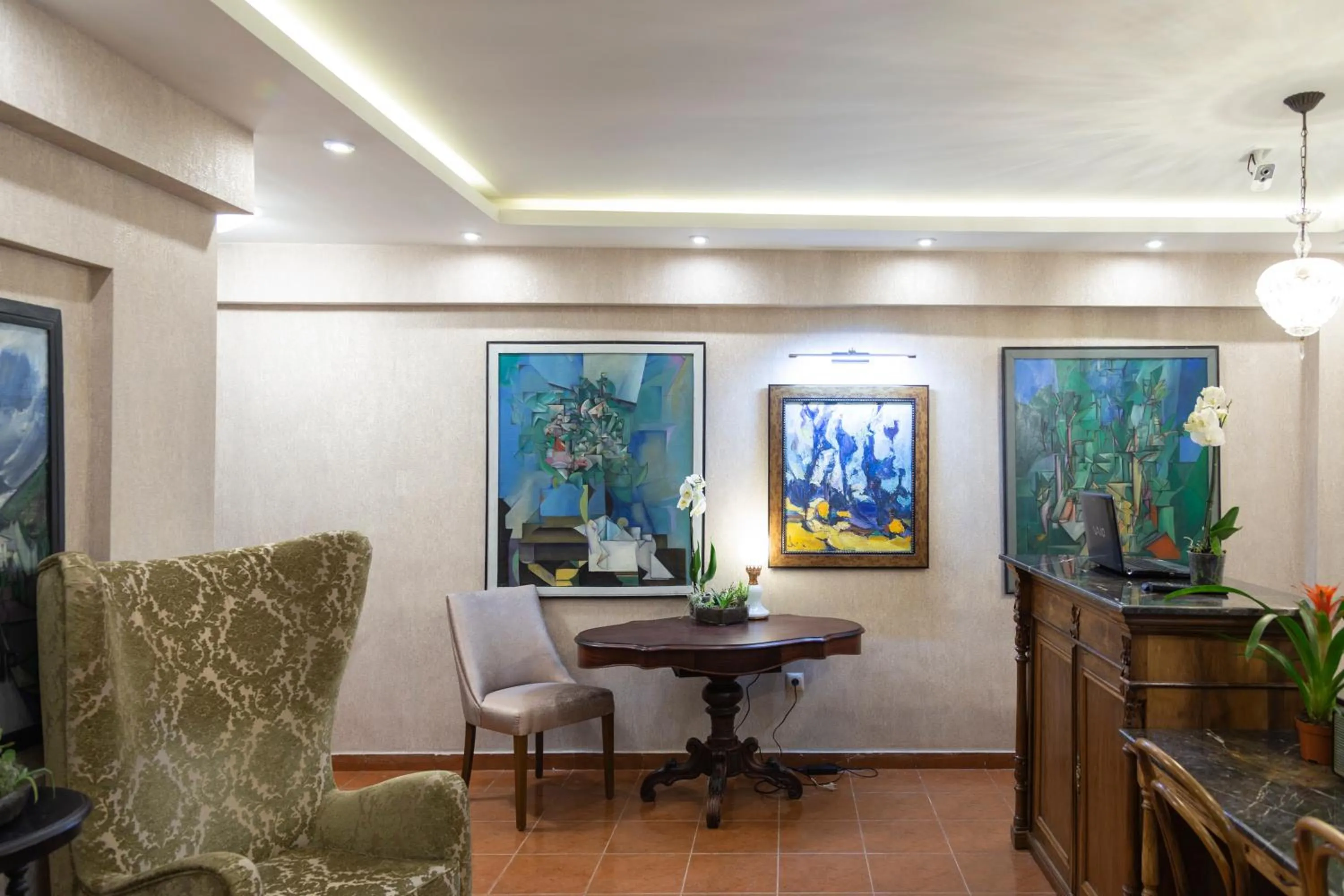 Omart Hotel - Gallery