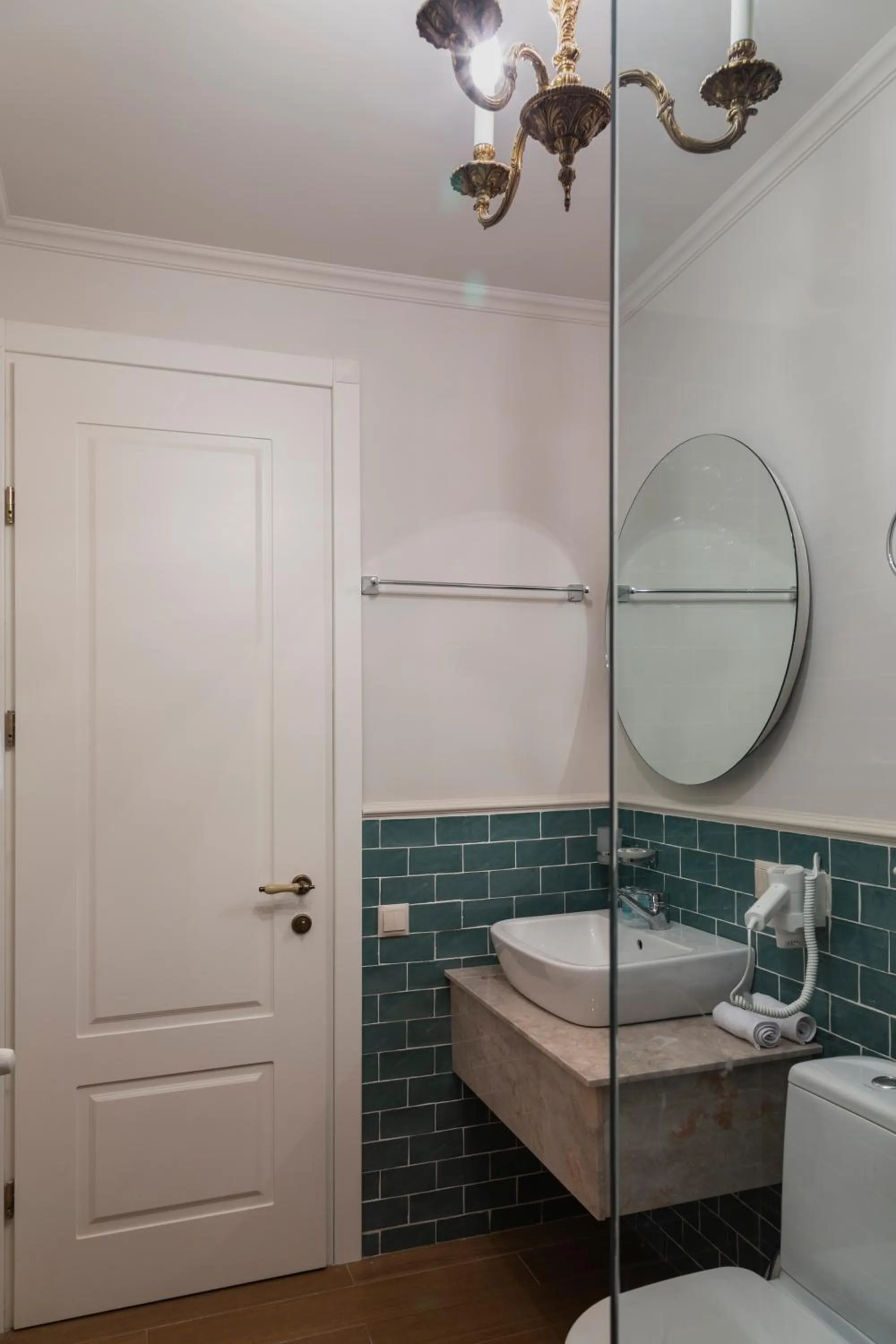 Omart Hotel - Gallery