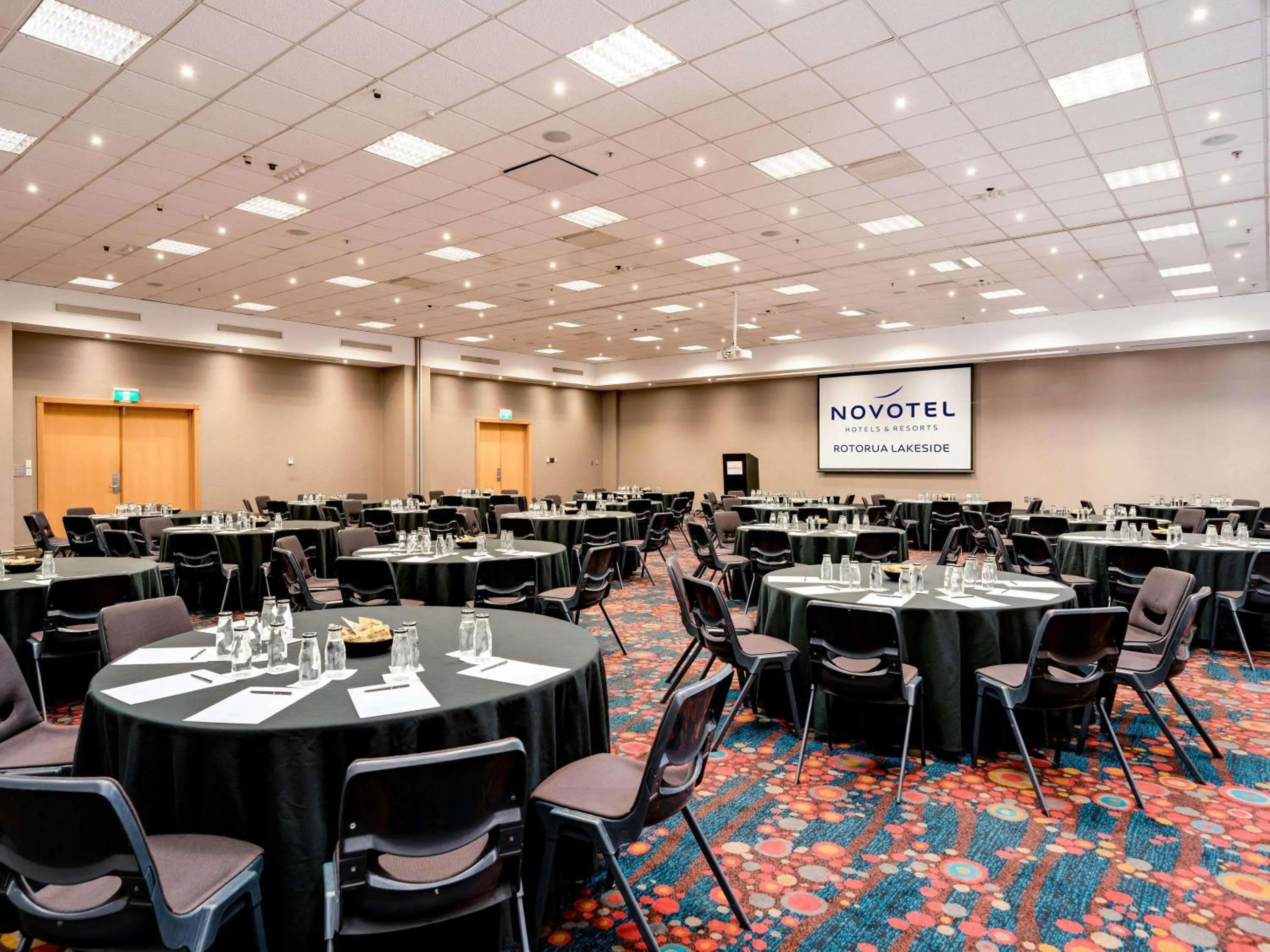 Meeting/conference room in Novotel Rotorua Lakeside