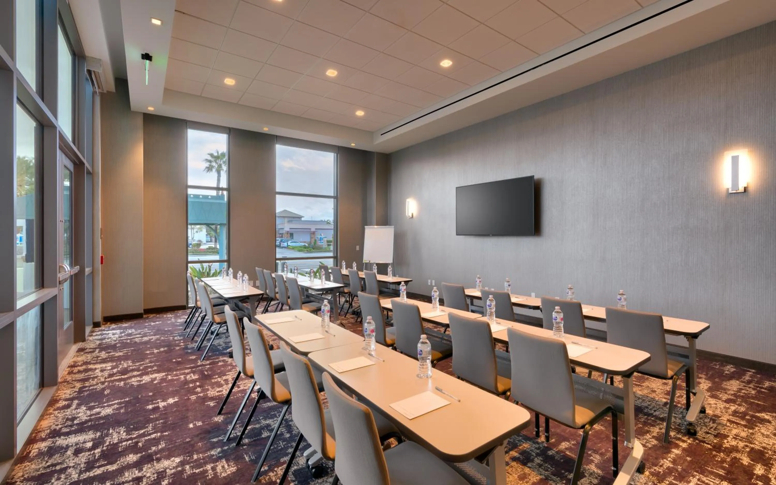 Meeting/conference room in Hampton Inn & Suites Anaheim Resort Convention Center