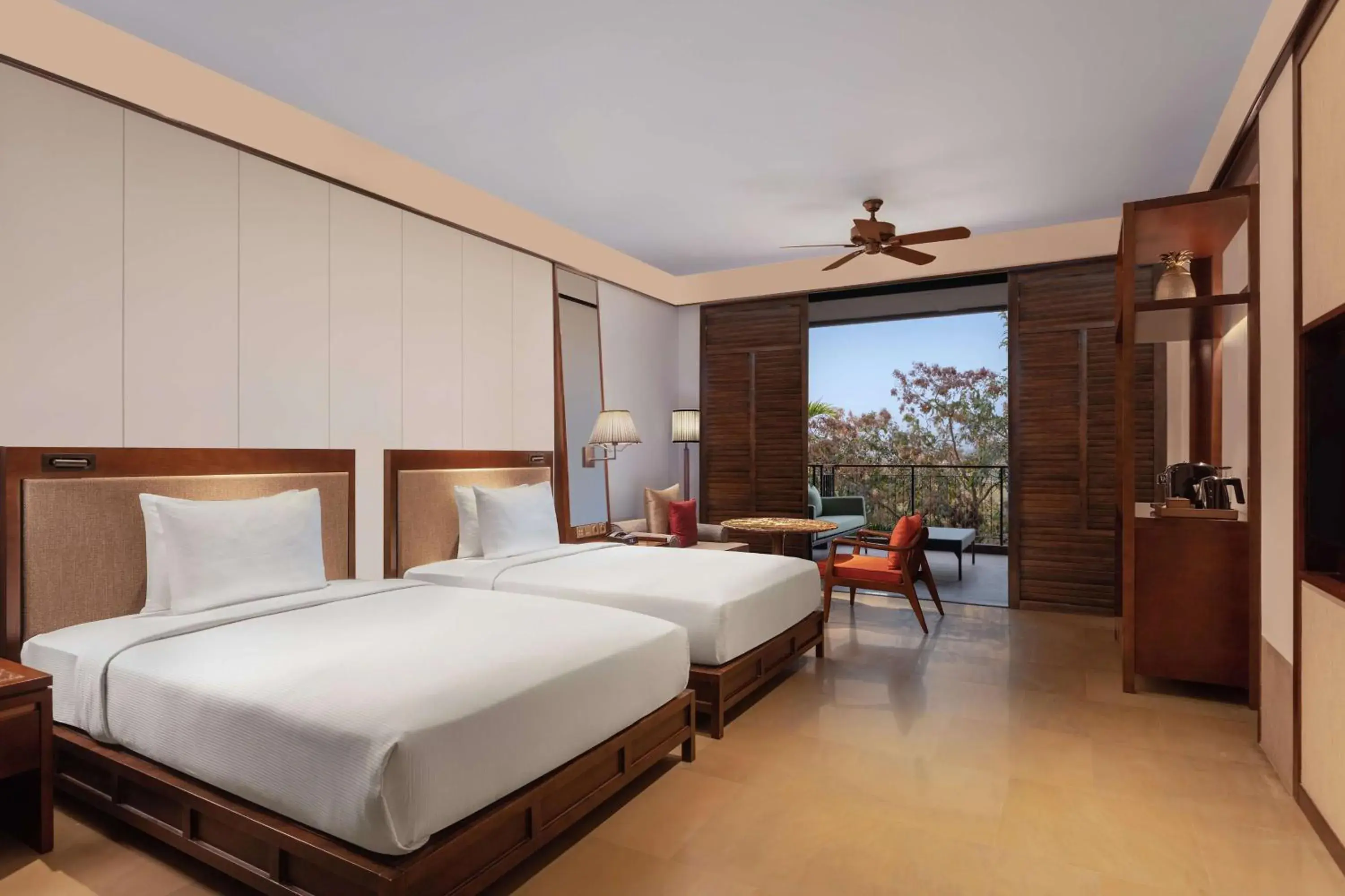 Superior Queen Room with Balcony - Tropical View in Hilton Goa Resort Candolim Superior Queen Room with Balcony - Tropical View in Hilton Goa Resort Candolim