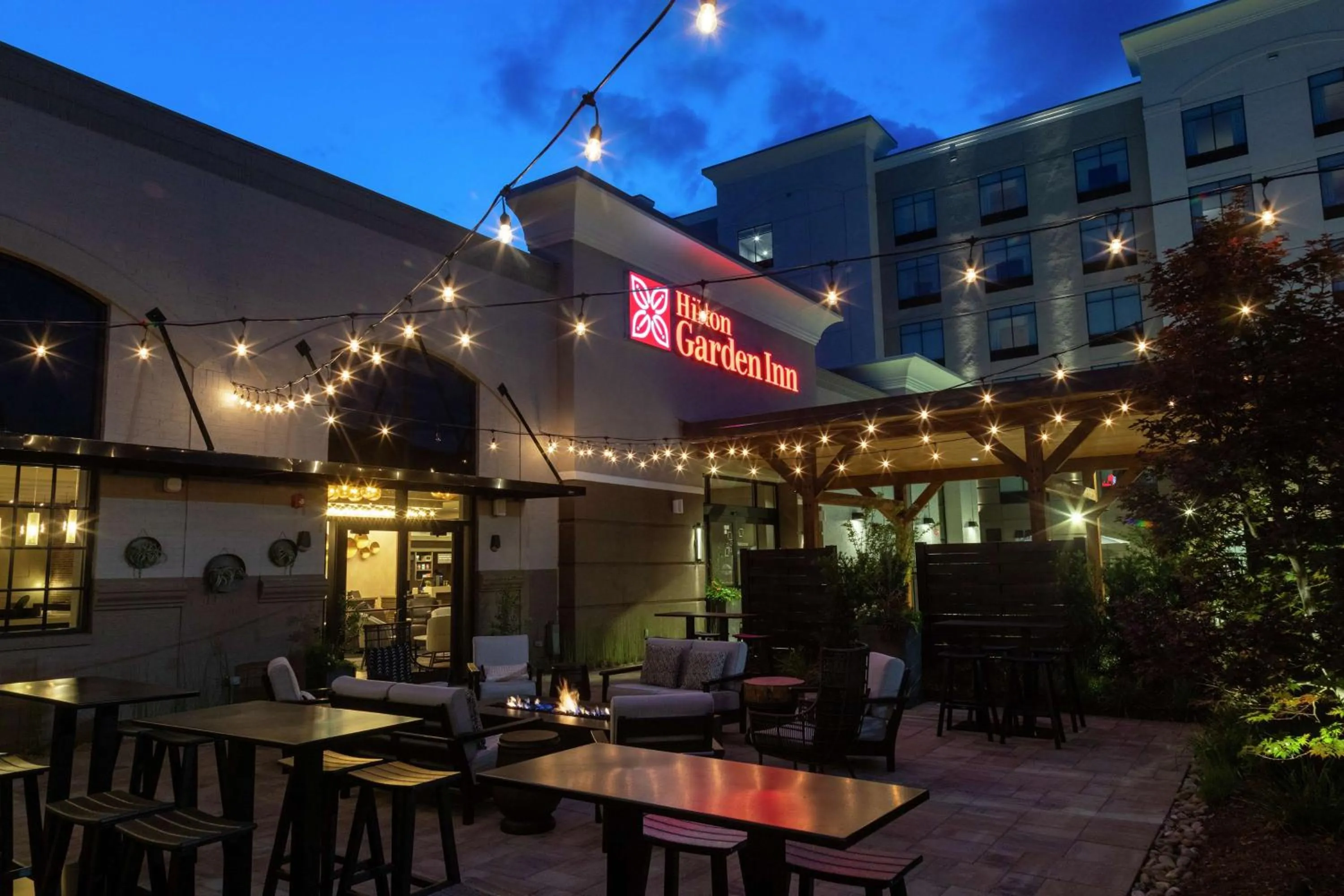 Patio in Hilton Garden Inn Spartanburg