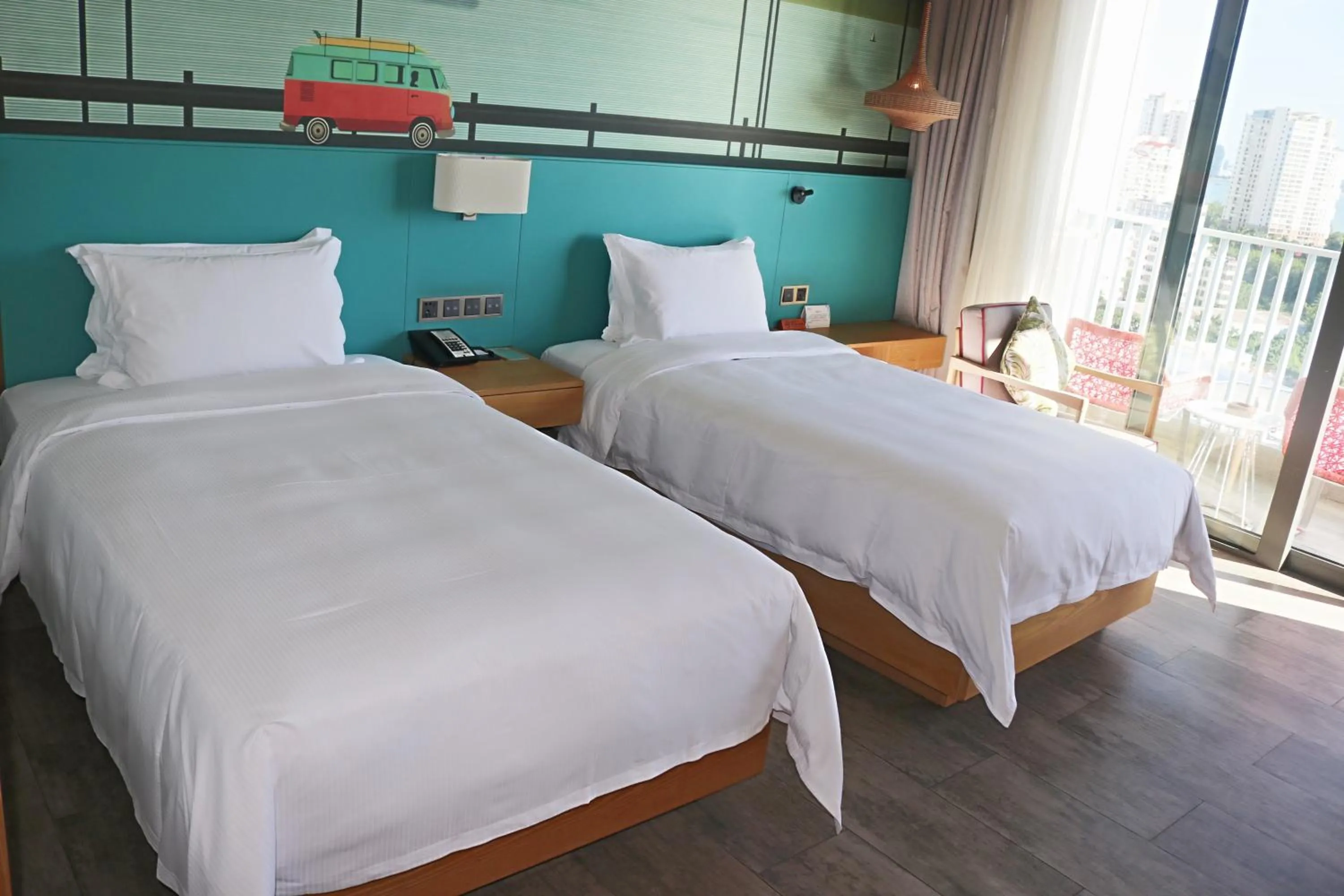 View (from property/room), Bed in Hilton Garden Inn Sanya