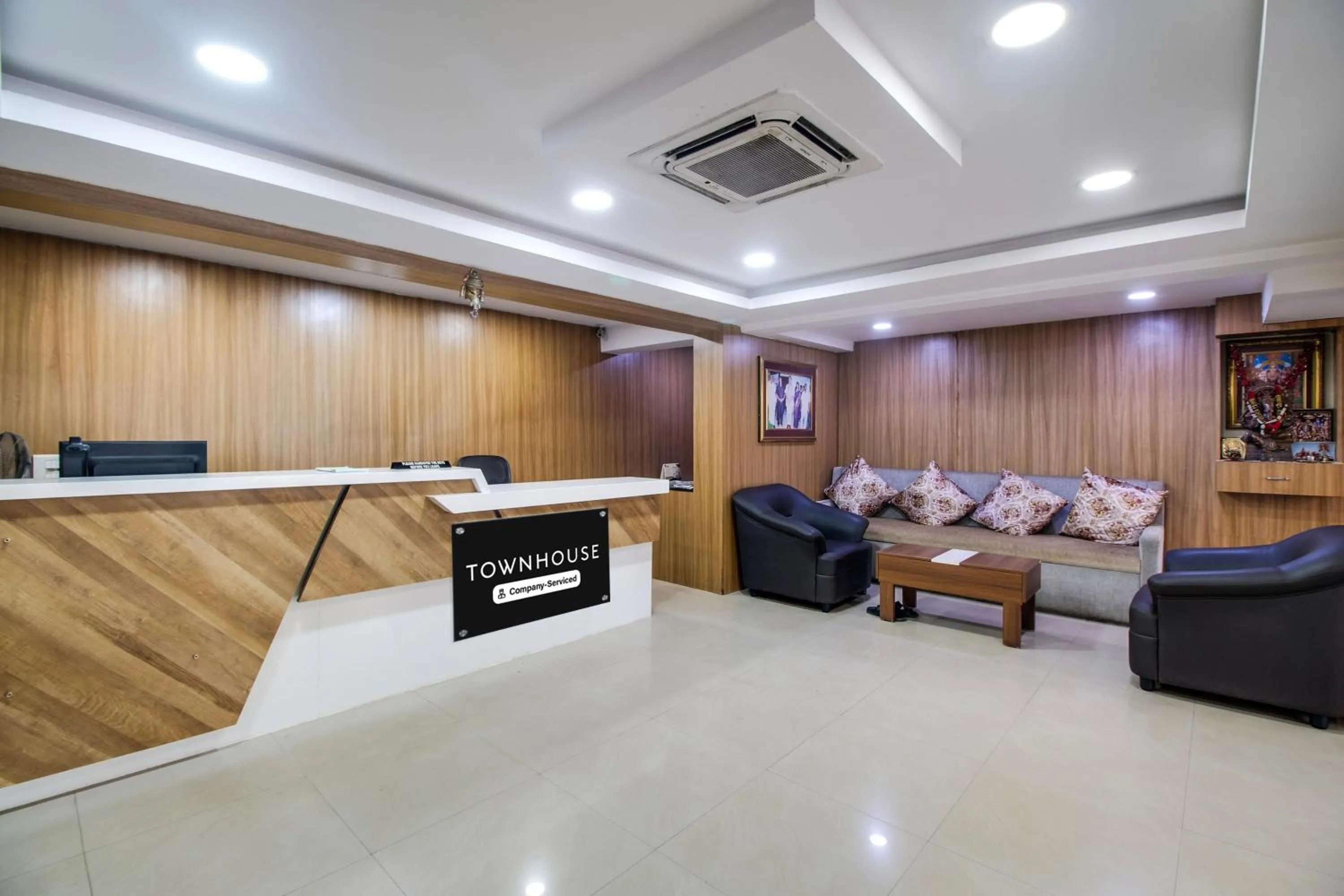 Lobby or reception in Townhouse Gajuwaka Near CMR Mall