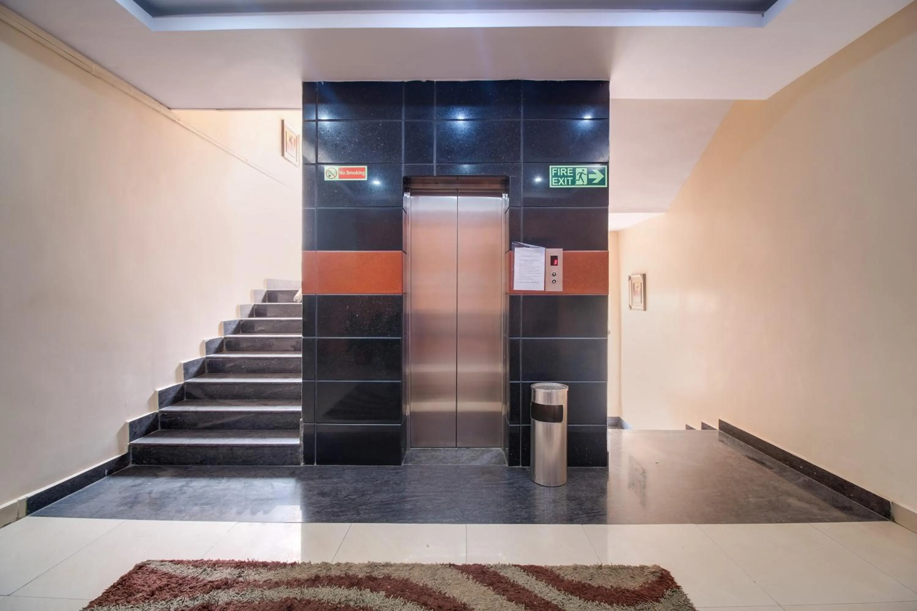 Lobby or reception in Townhouse Gajuwaka Near CMR Mall