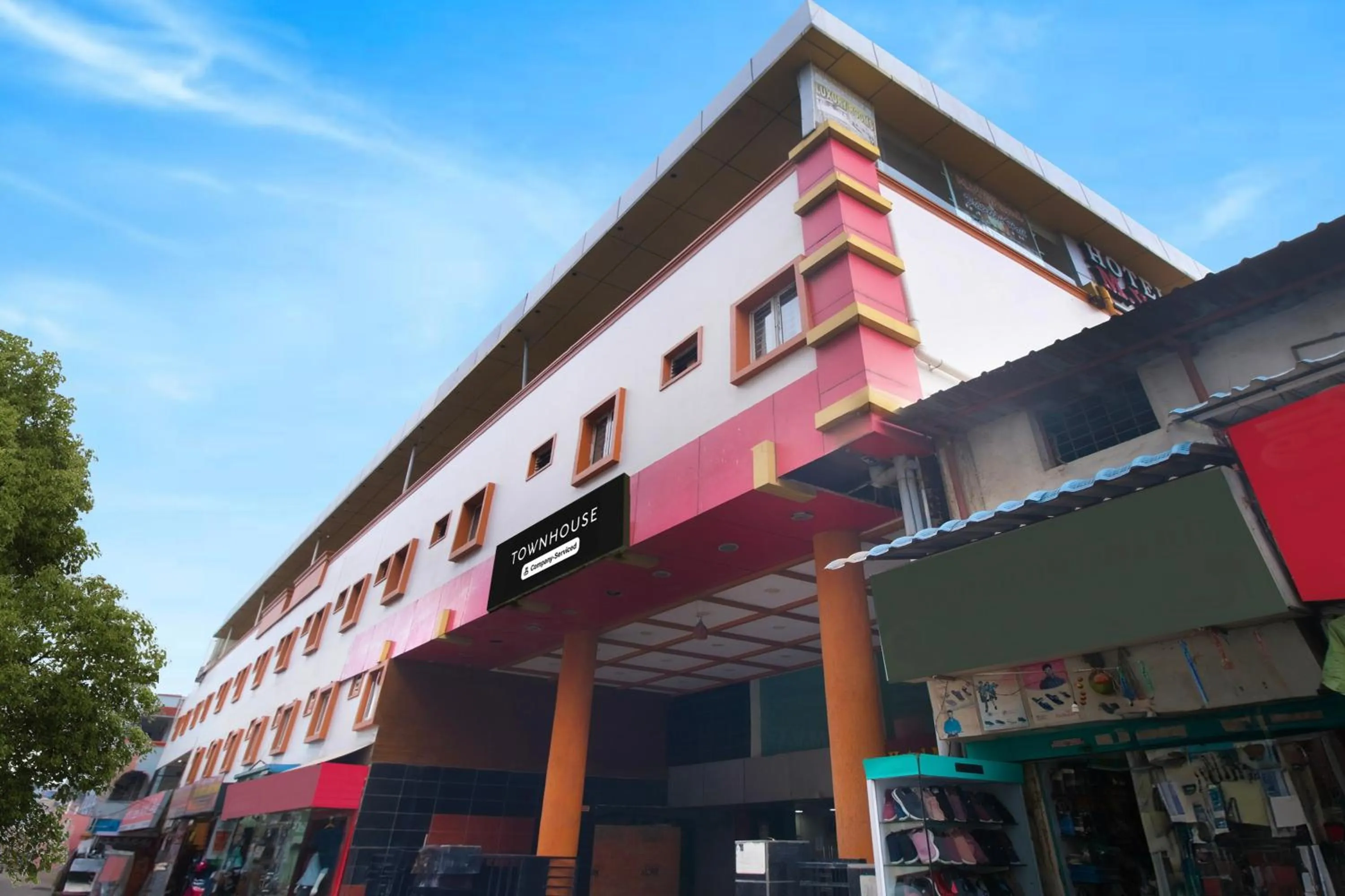 Facade/entrance in Townhouse Gajuwaka Near CMR Mall