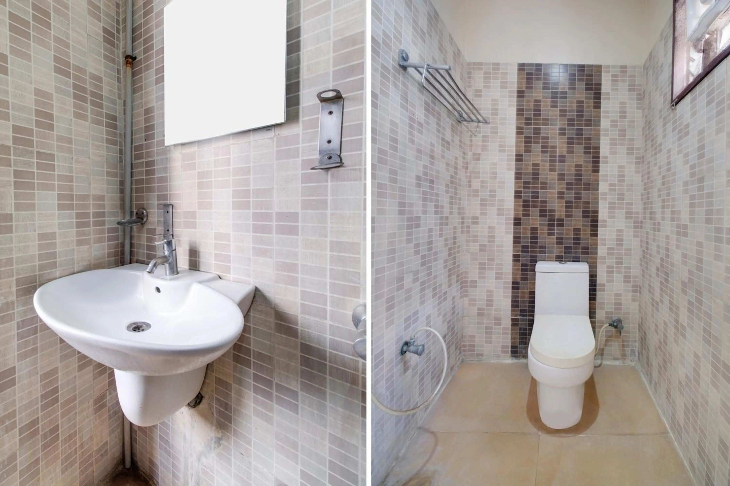 Bathroom in Townhouse Gajuwaka Near CMR Mall