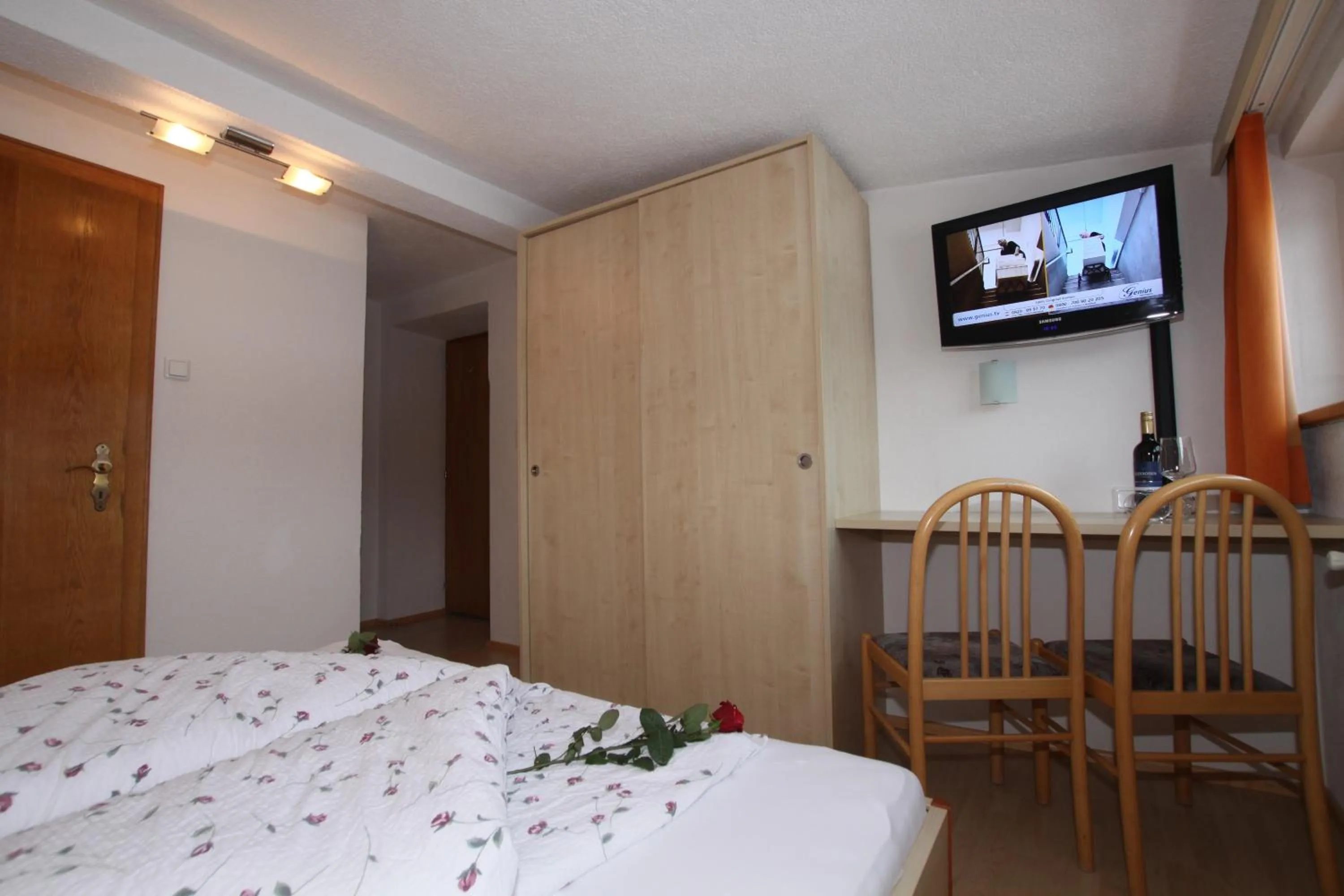 Bed in Gästeheim Anni Winkler