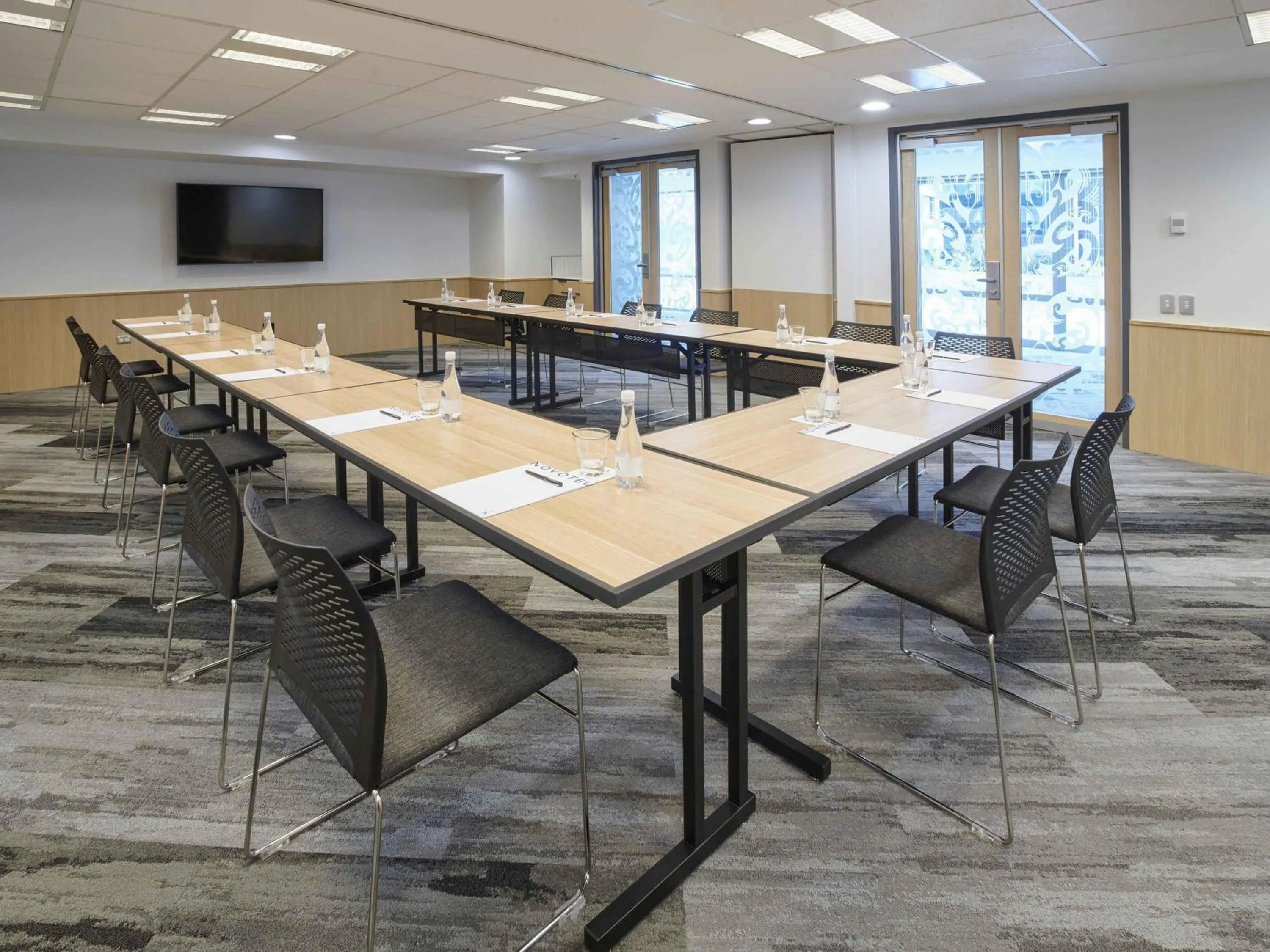 Meeting/conference room in Novotel Tainui Hamilton