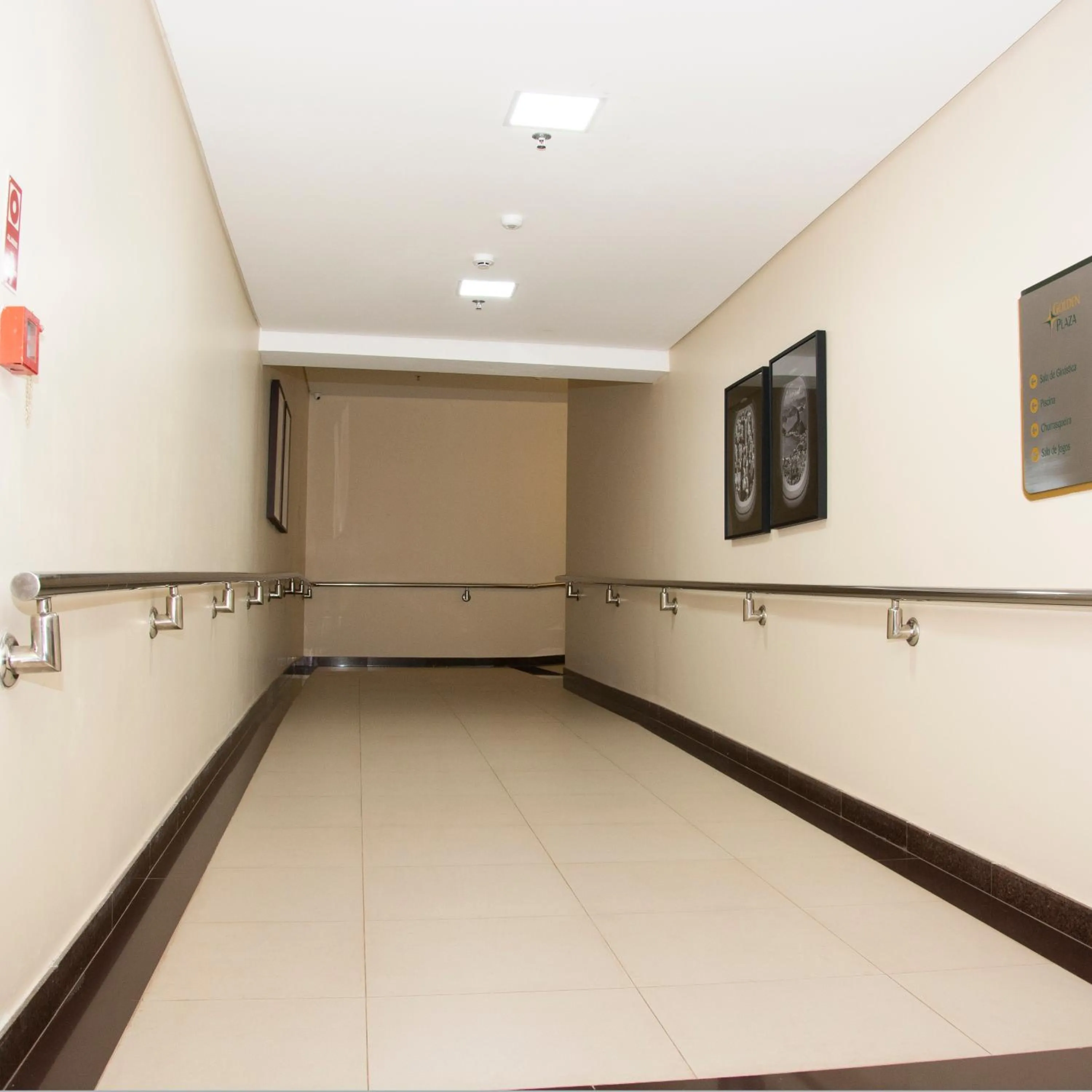 Lobby or reception in Golden Plaza Hotel