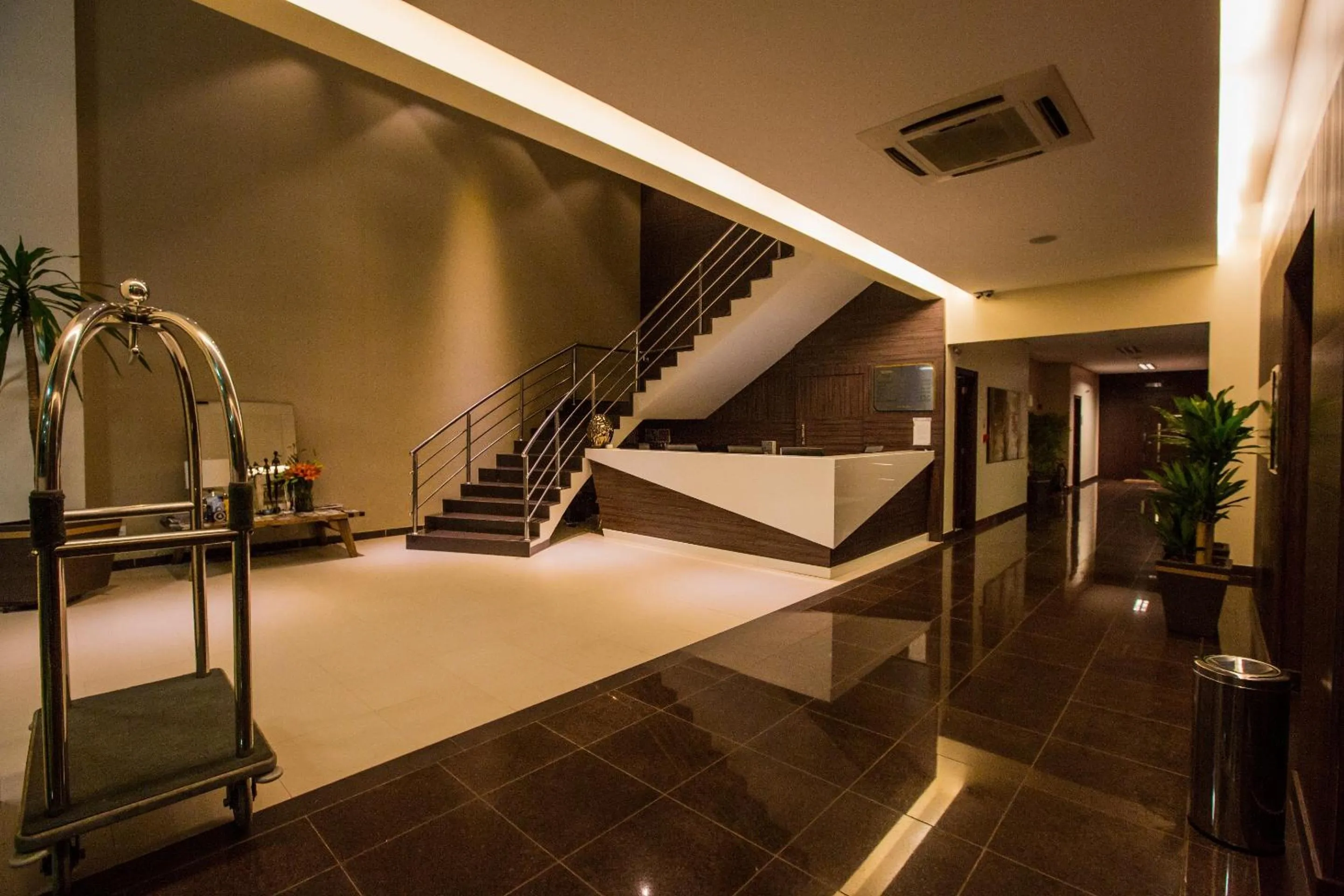 Lobby or reception in Golden Plaza Hotel