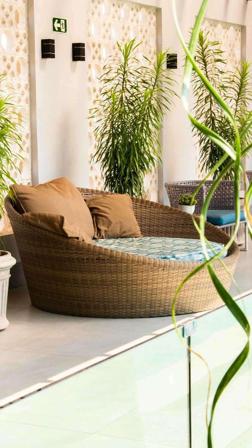 Swimming pool in Golden Plaza Hotel