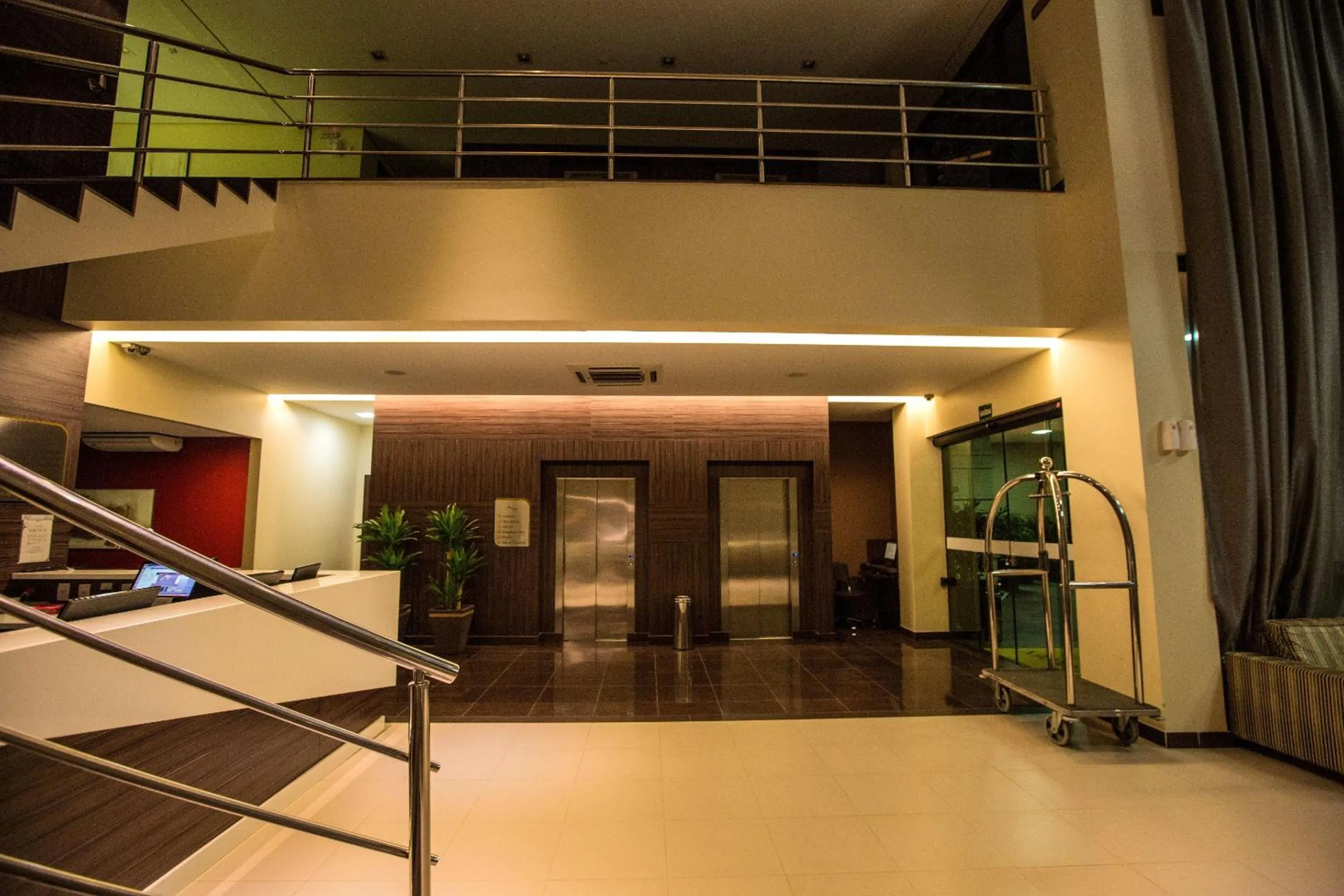 Facade/entrance in Golden Plaza Hotel