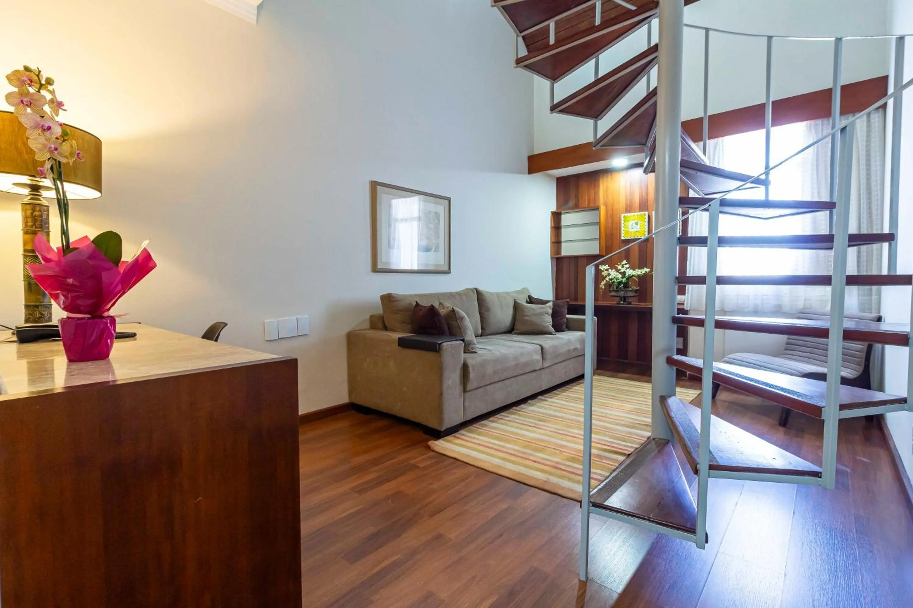 Living room in Hotel Dan Inn São José do Rio Preto by Nacional Inn