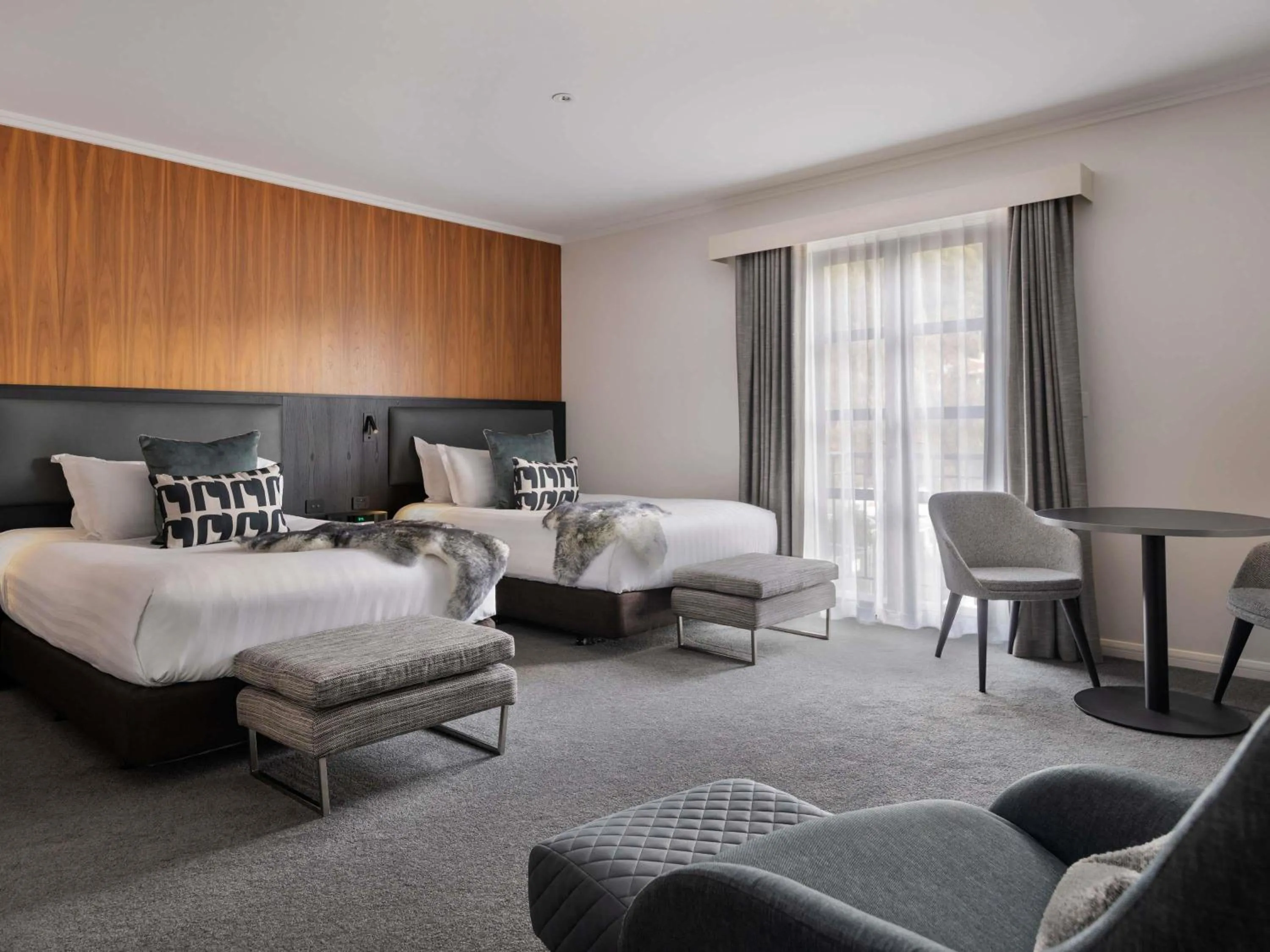 Bedroom, Bed in Sofitel Queenstown Hotel & Spa