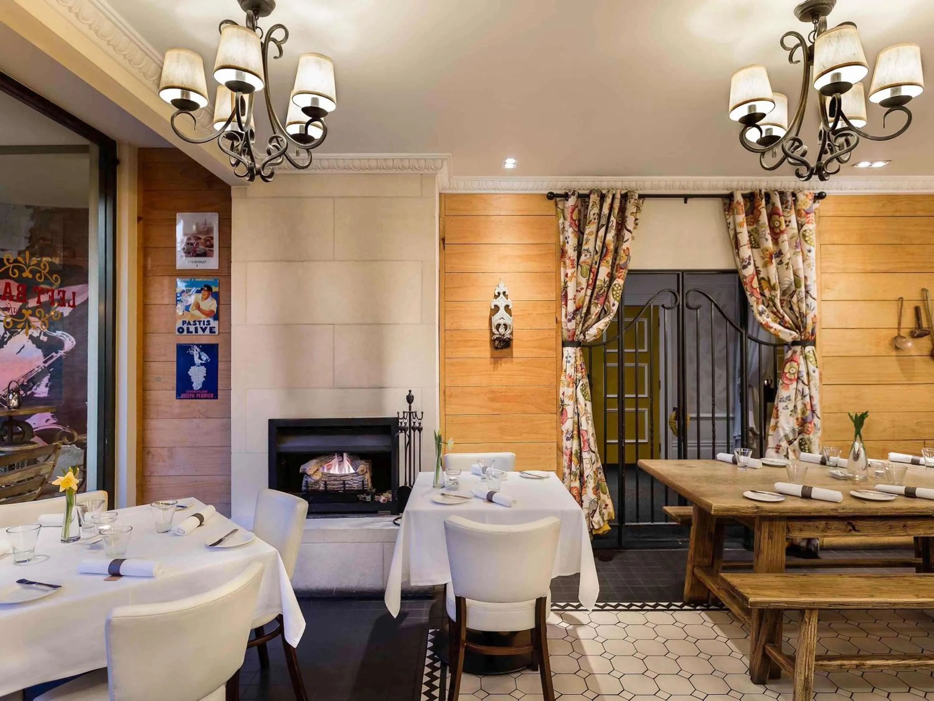 Restaurant/places to eat in Sofitel Queenstown Hotel & Spa