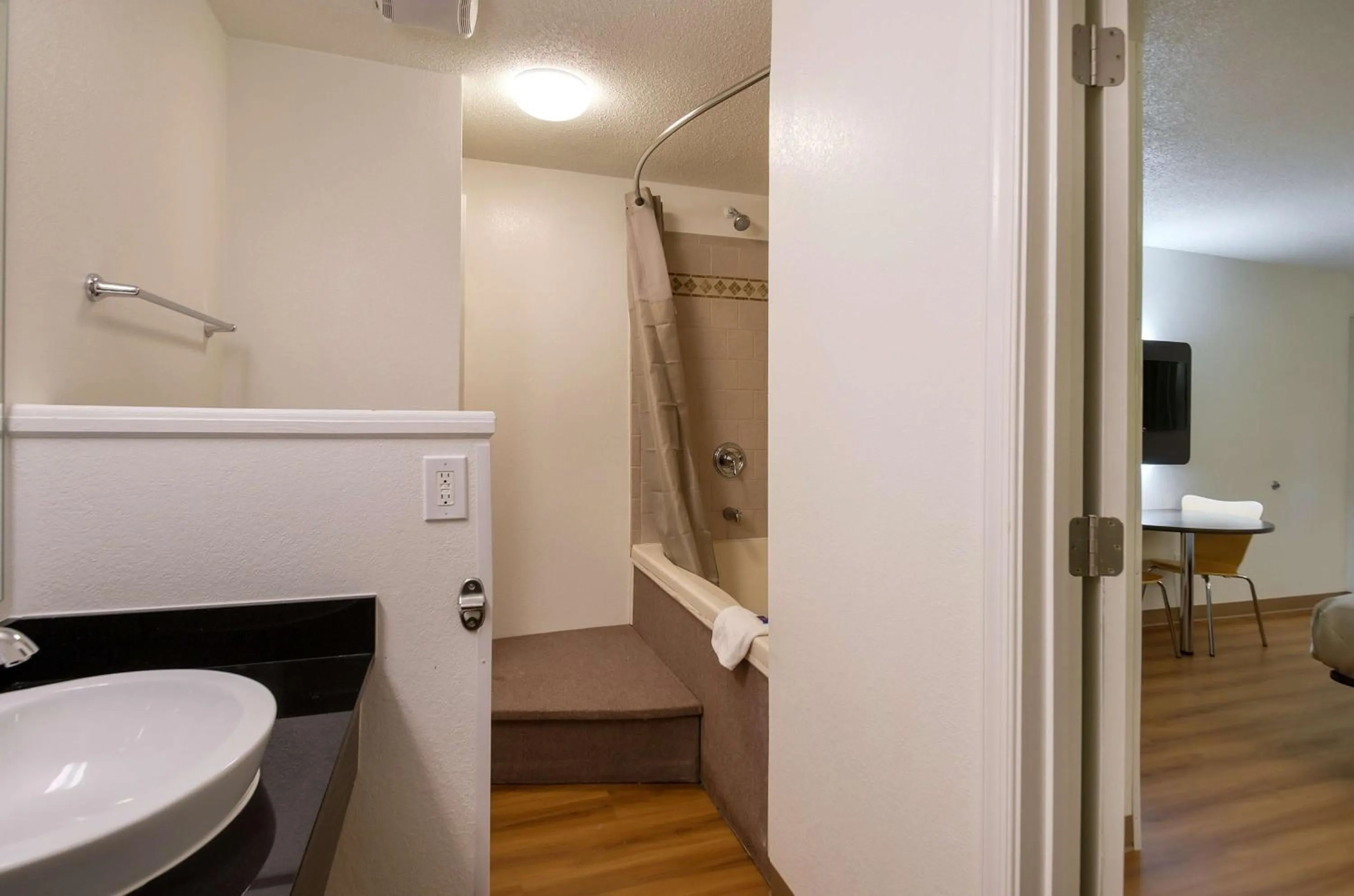 Shower in Motel 6-Charles Town, WV