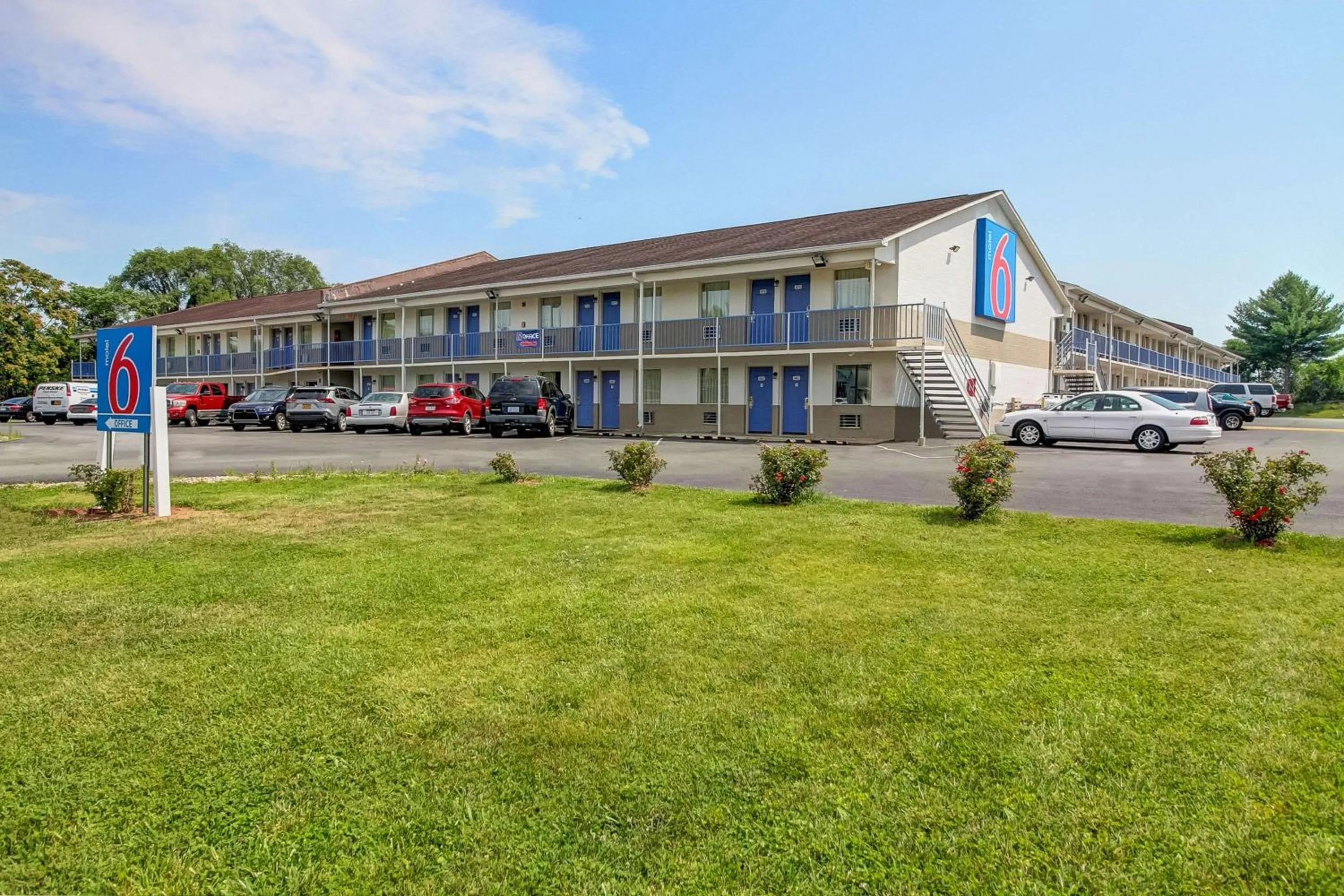 Property building in Motel 6-Charles Town, WV