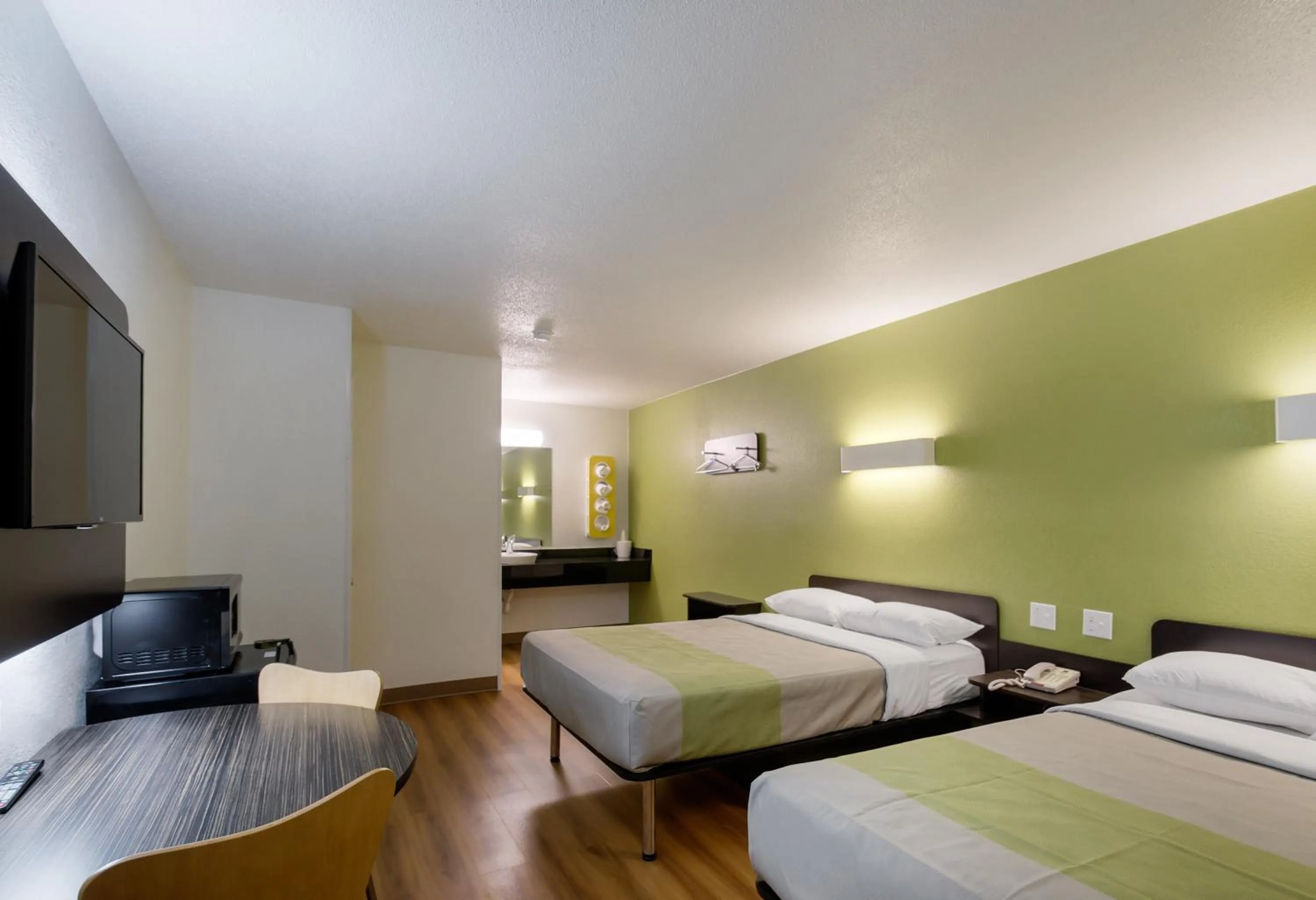 Bedroom, Bed in Motel 6-Charles Town, WV