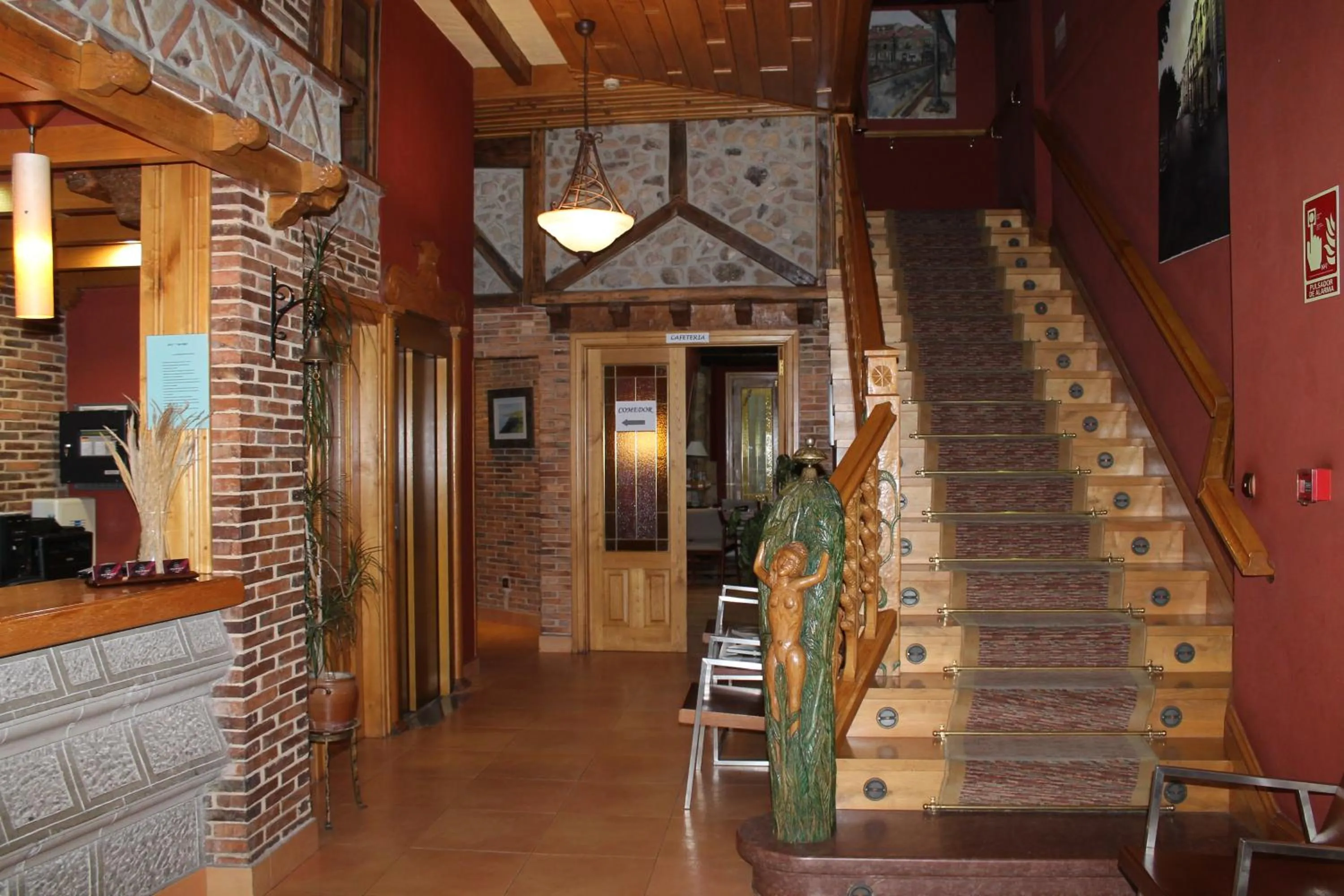 Lobby or reception in Hotel San Roque