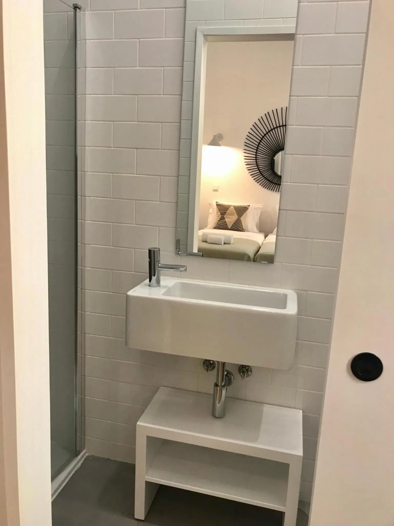 Property building in Alameda Exclusive House