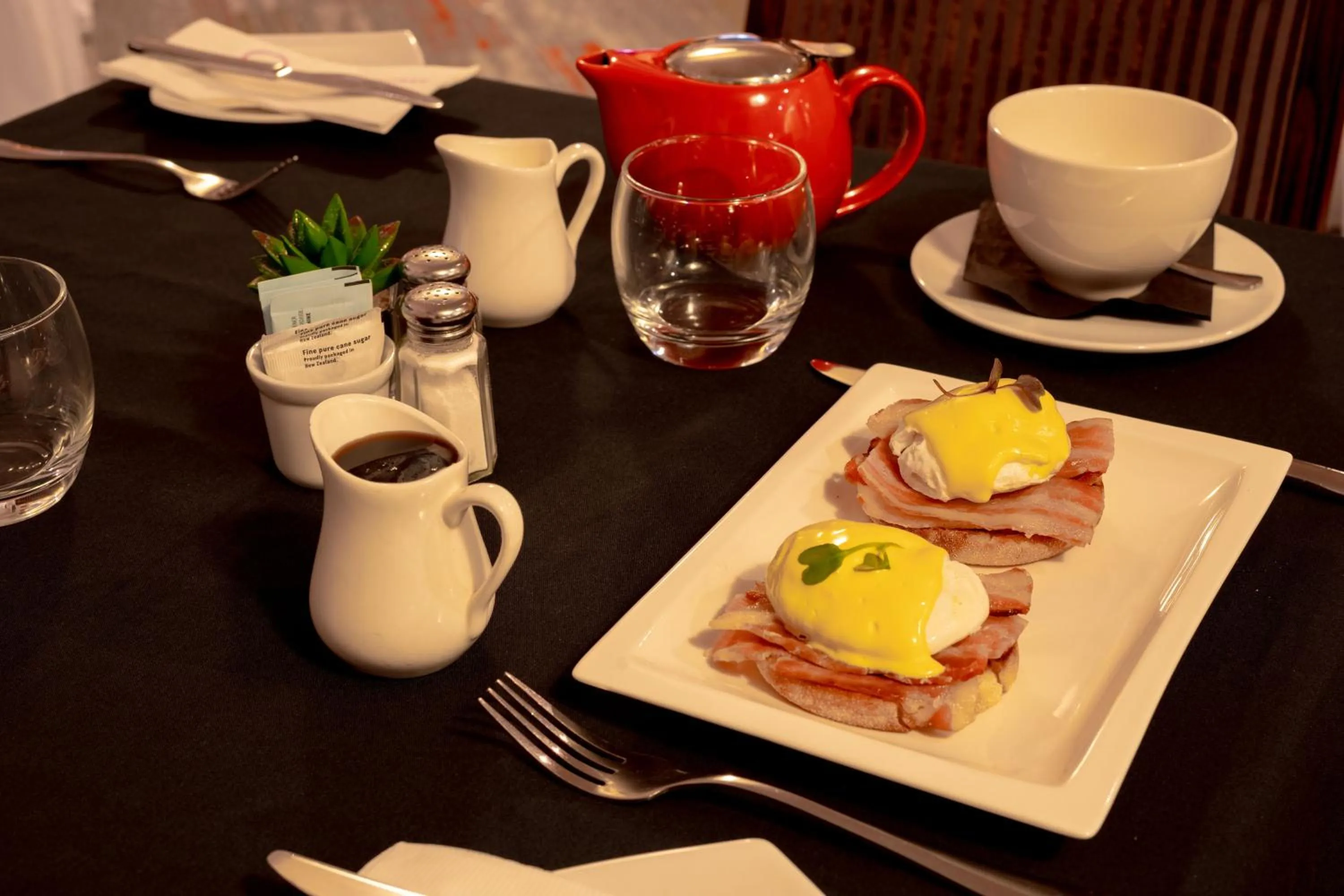 Breakfast in The Quadrant Hotel & Suites