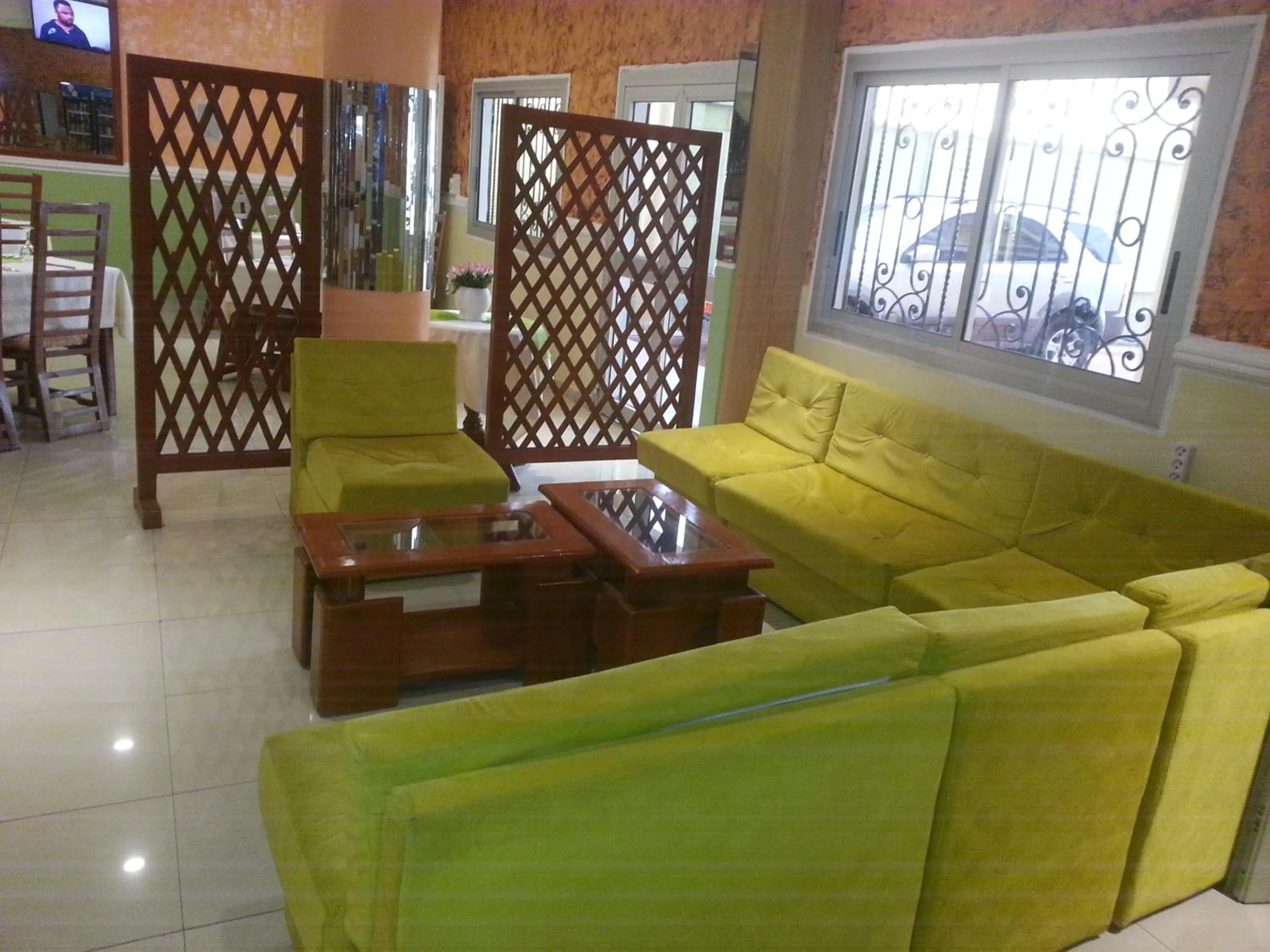 Lounge or bar in Hotel - Y