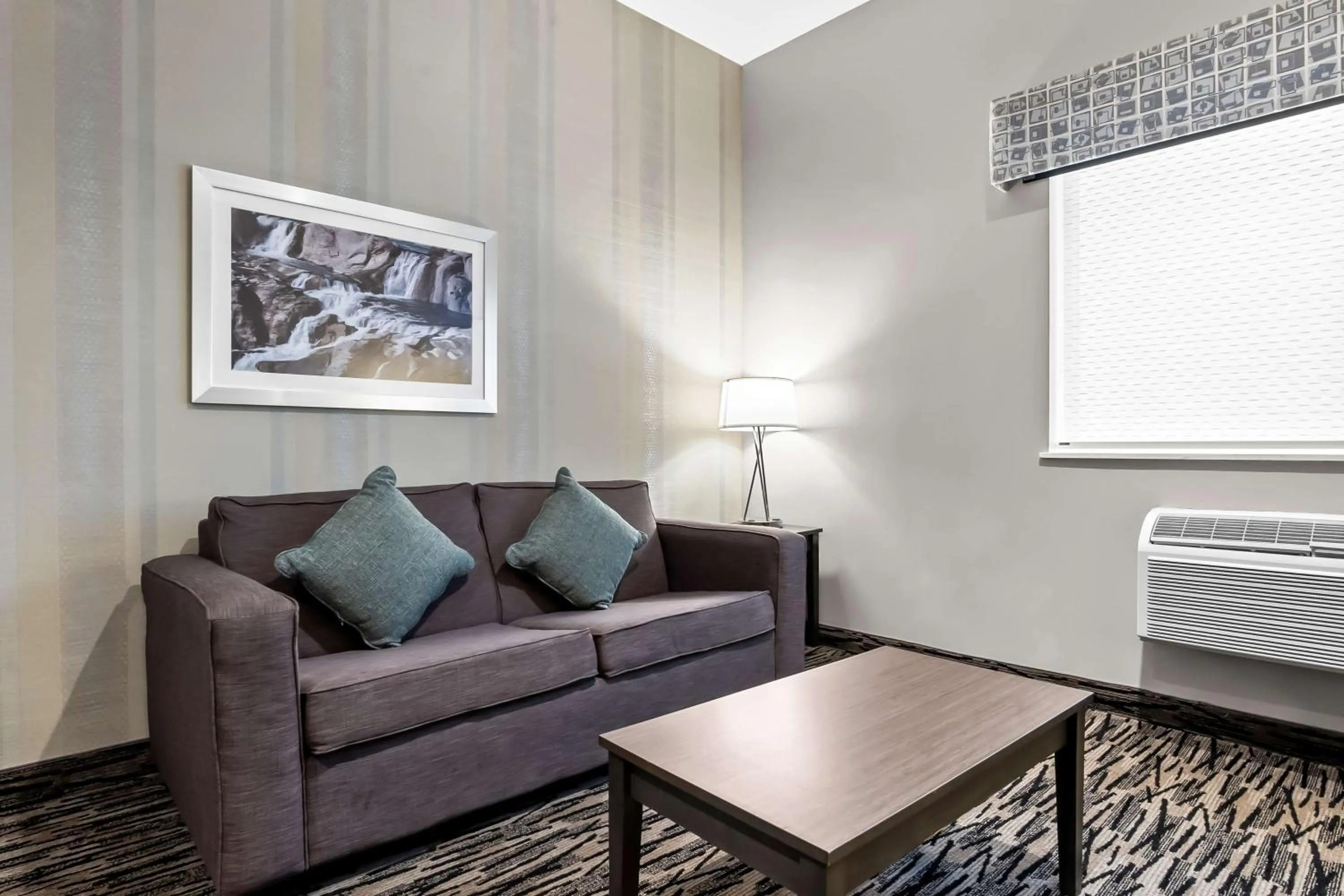 Bedroom, Bed in Best Western Sawtooth Inn and Suites