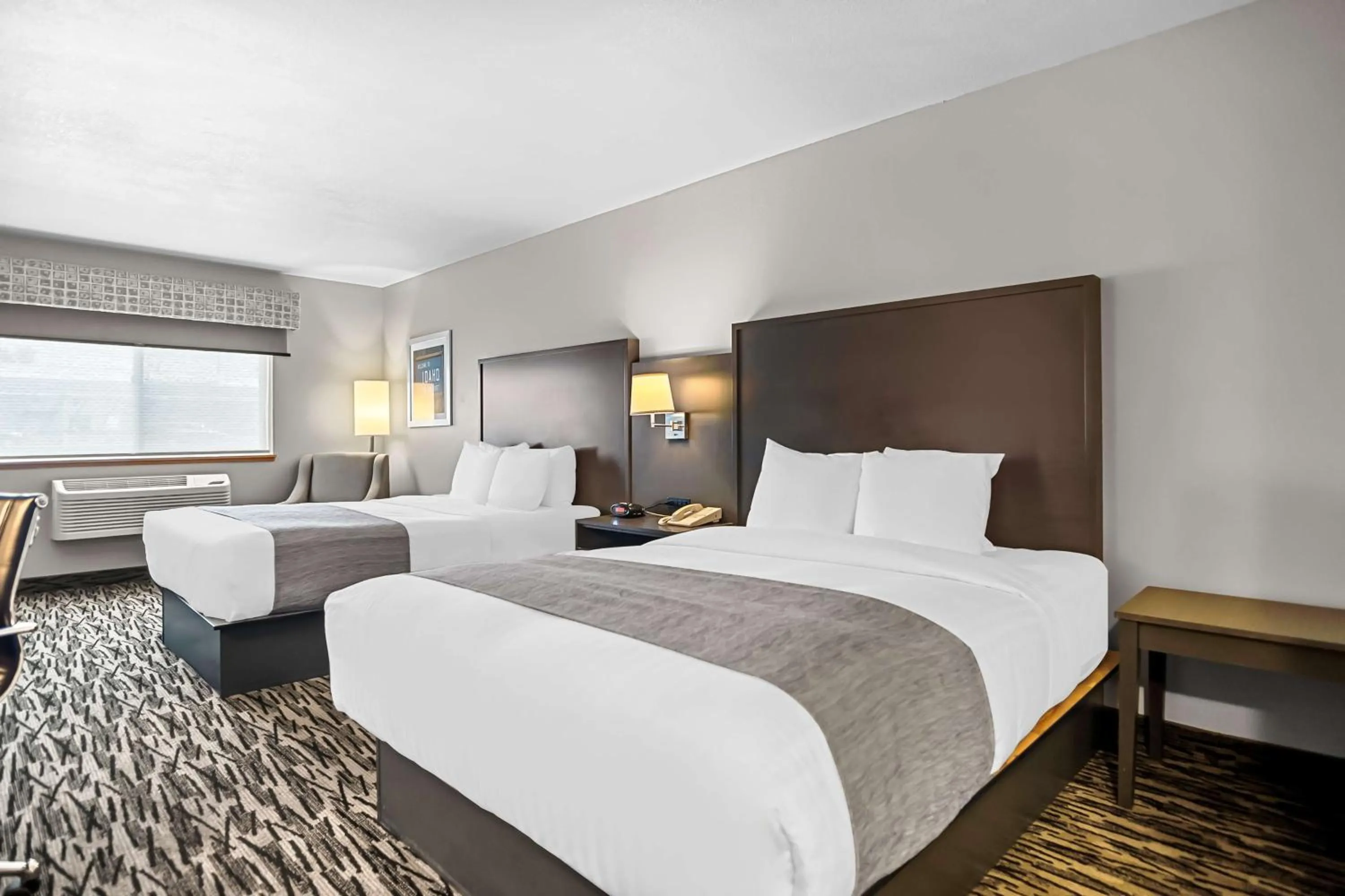 Bedroom, Bed in Best Western Sawtooth Inn and Suites