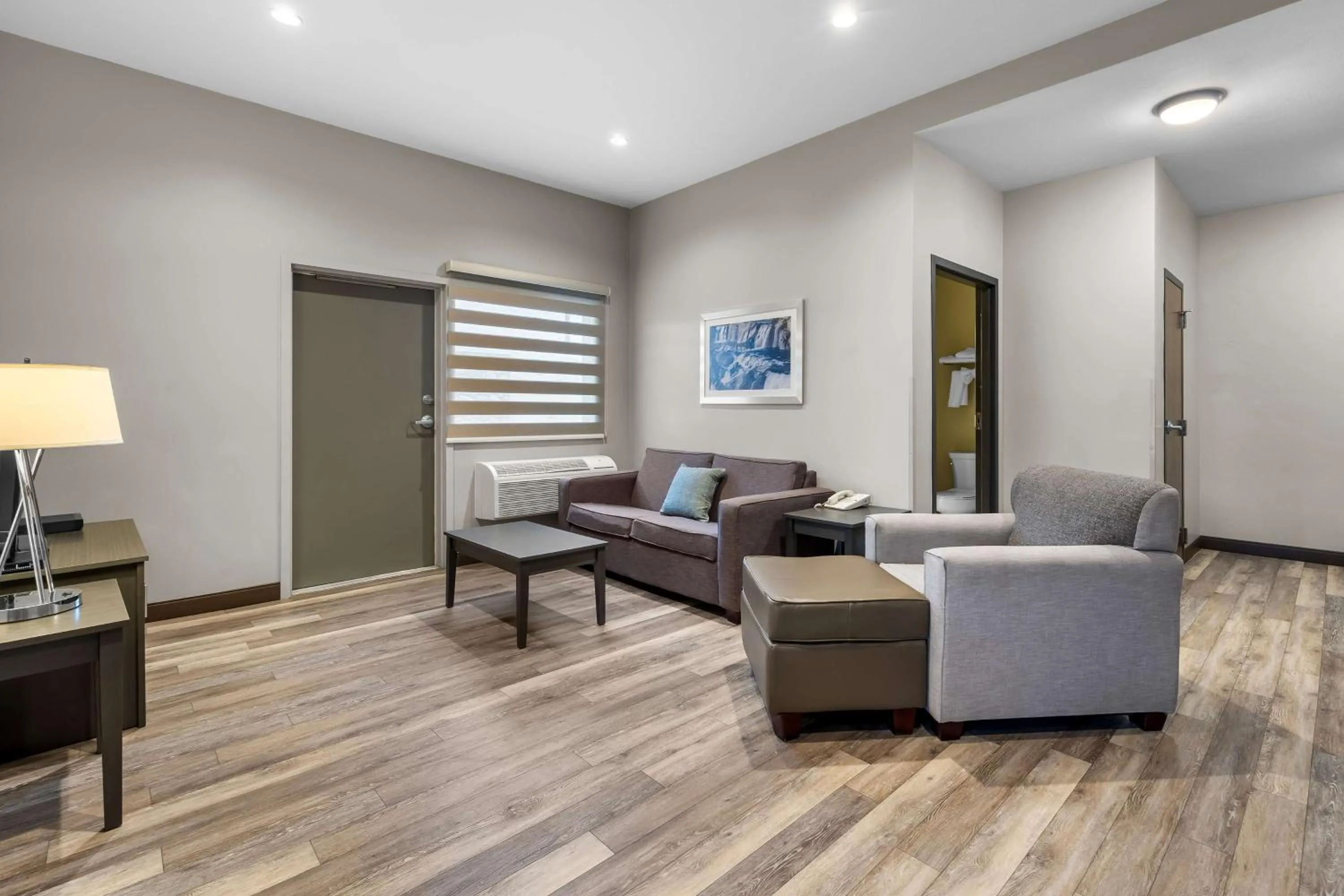 Bedroom in Best Western Sawtooth Inn and Suites