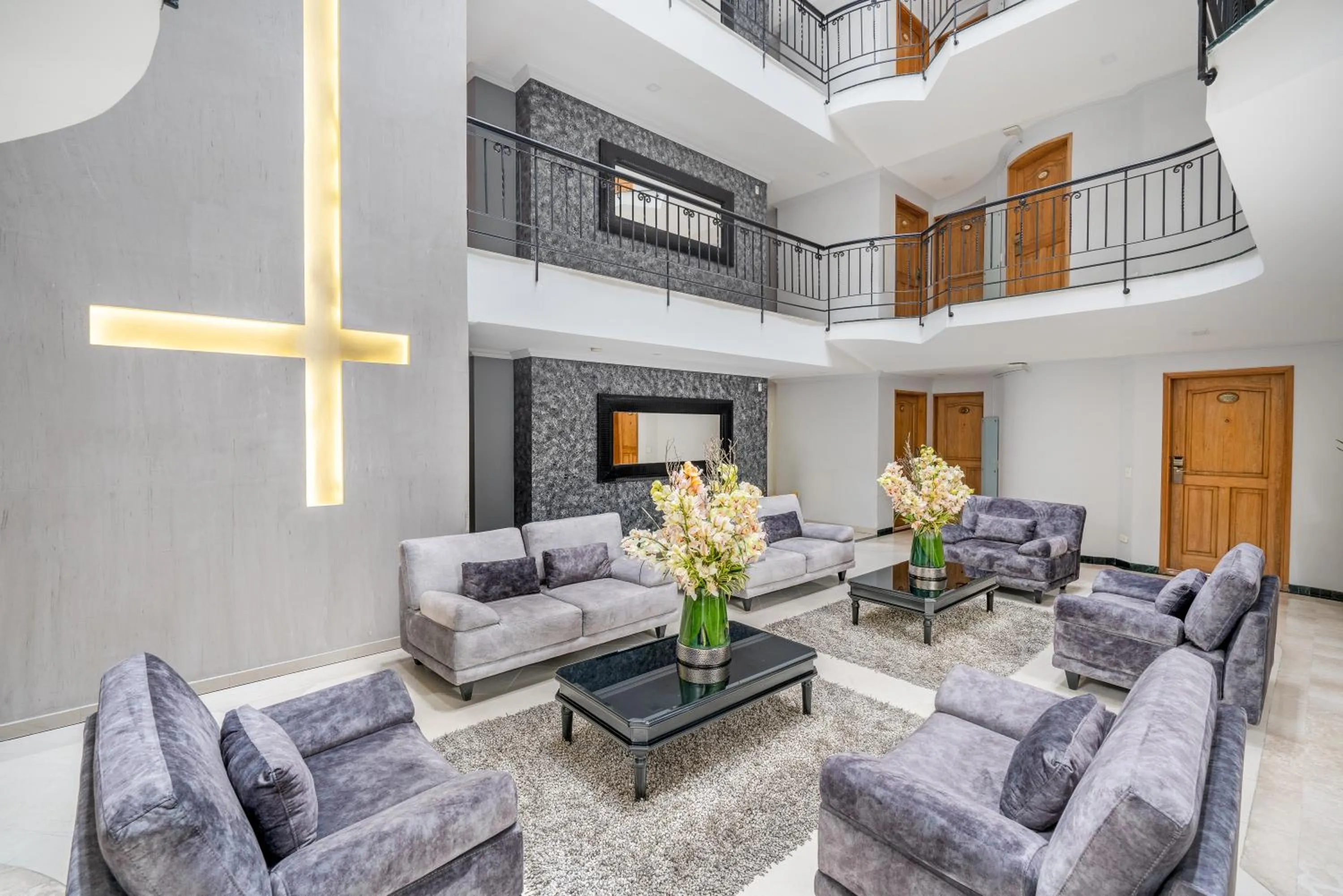 Living room in Hotel Egina Bogotá