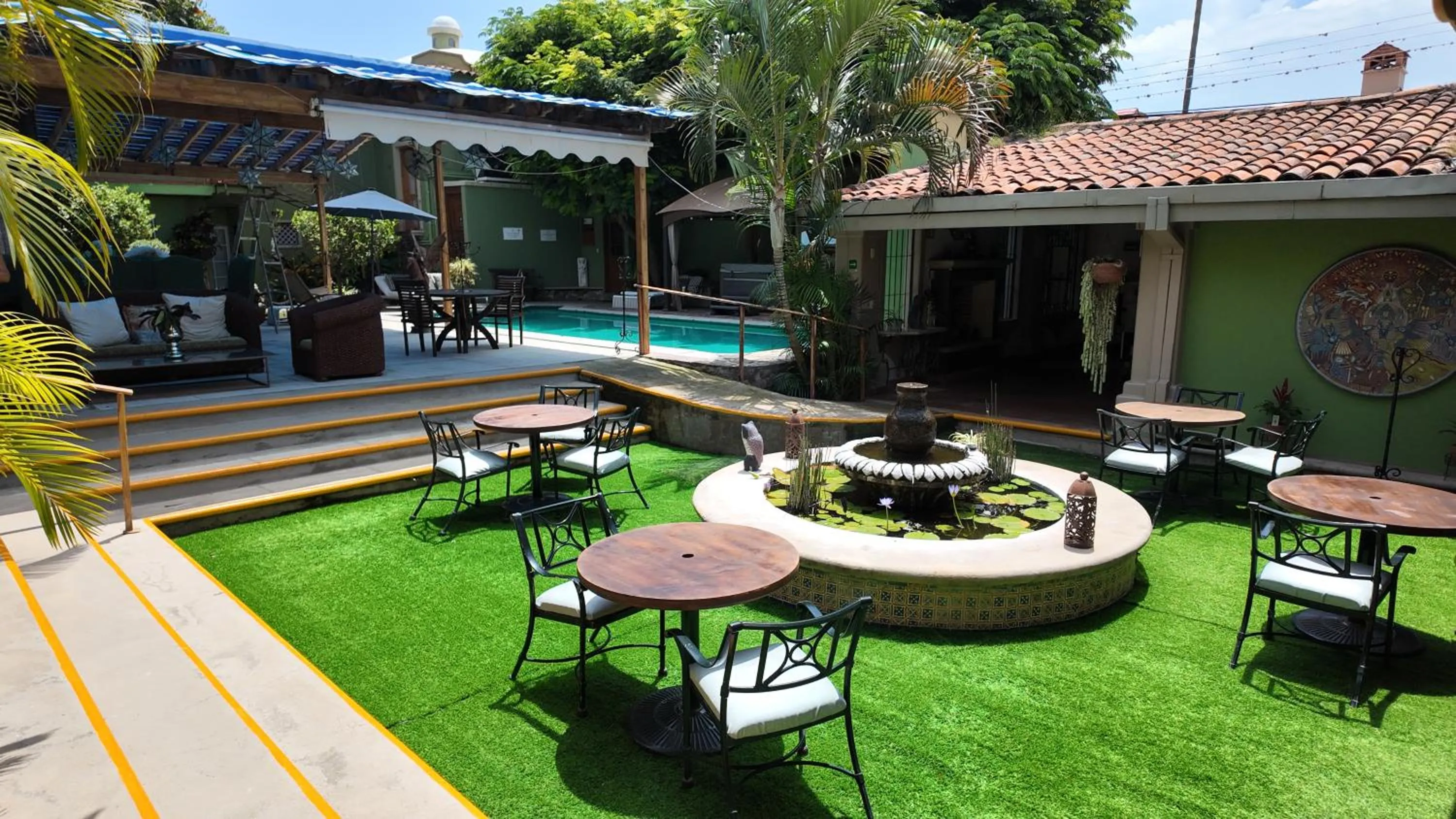 Hacienda del Lago Boutique Hotel