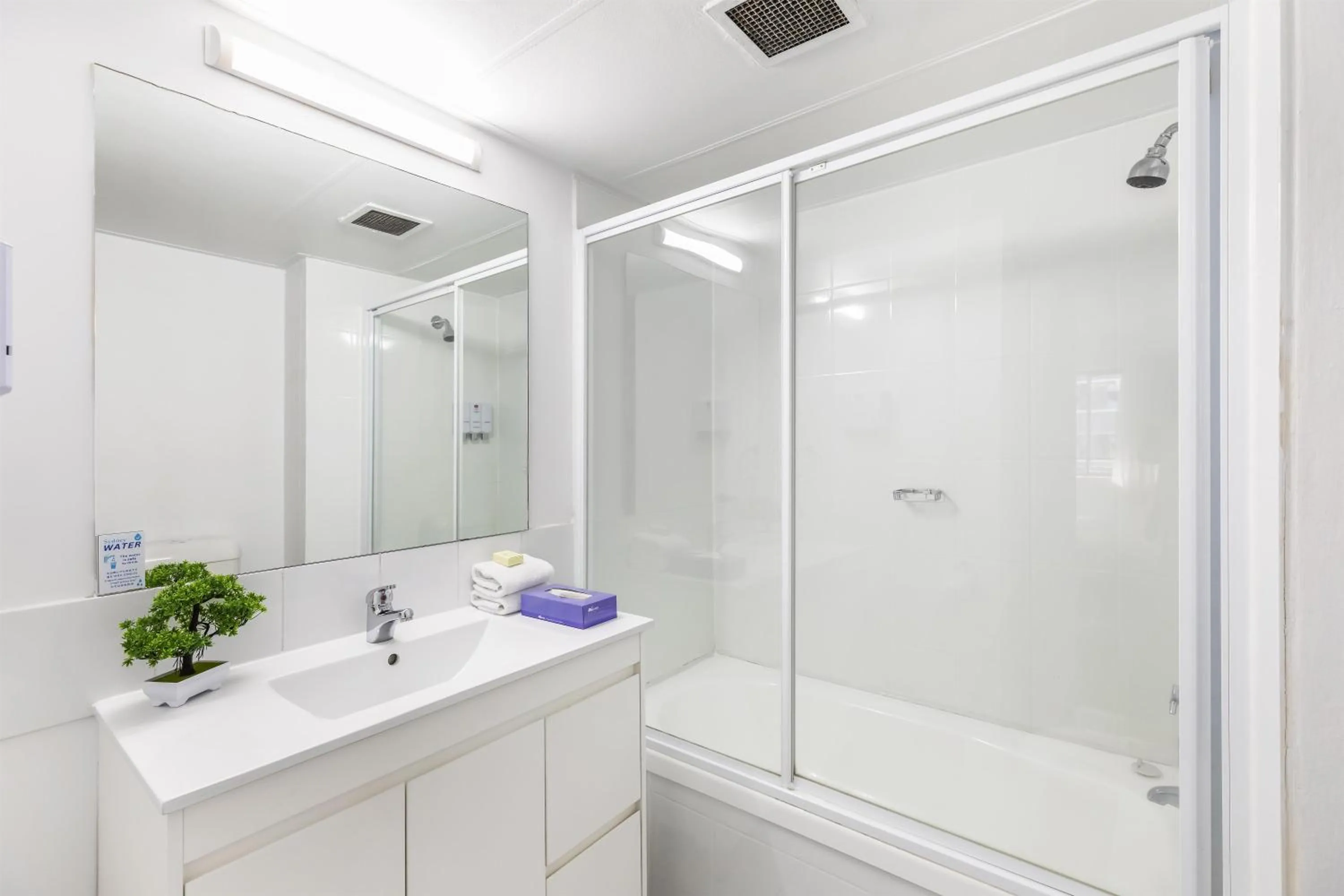 Bathroom in Metro Apartments on King