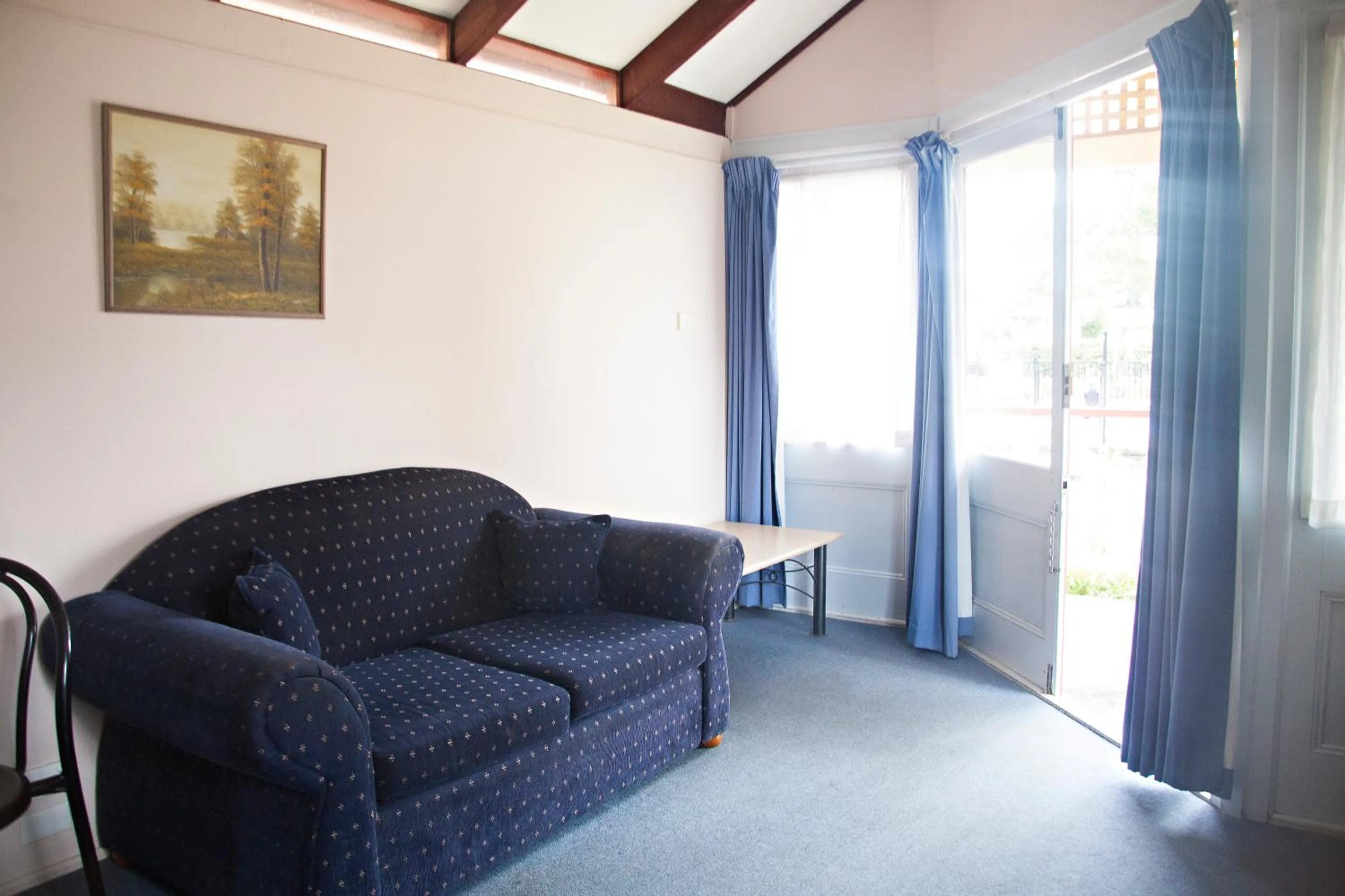 Photo of the whole room in Nepean Shores by Gateway Lifestyle Holiday Parks