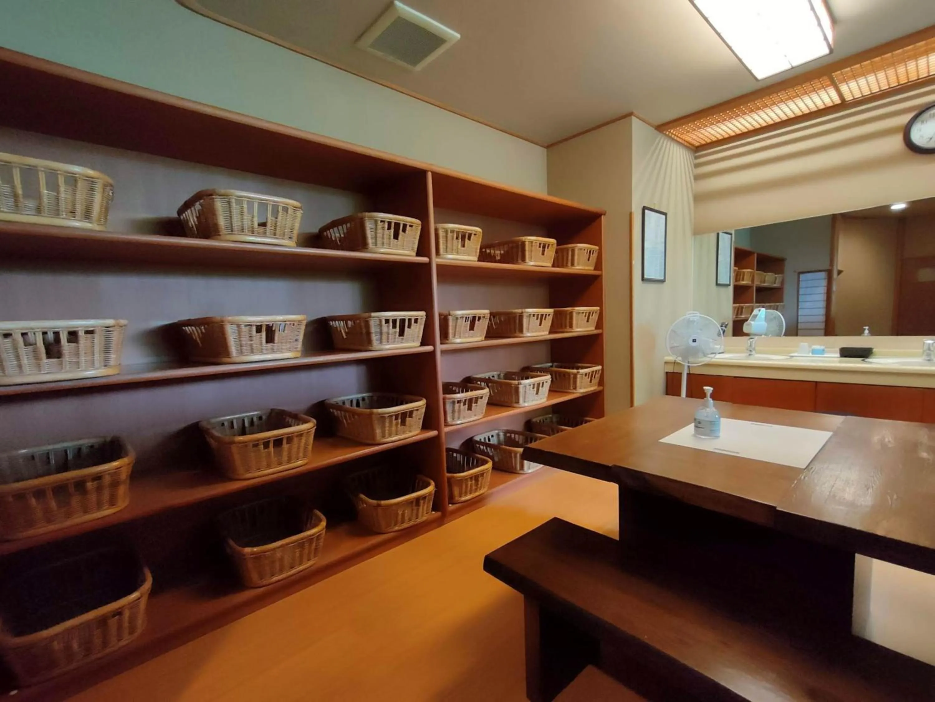 Public Bath in Kameya Ean