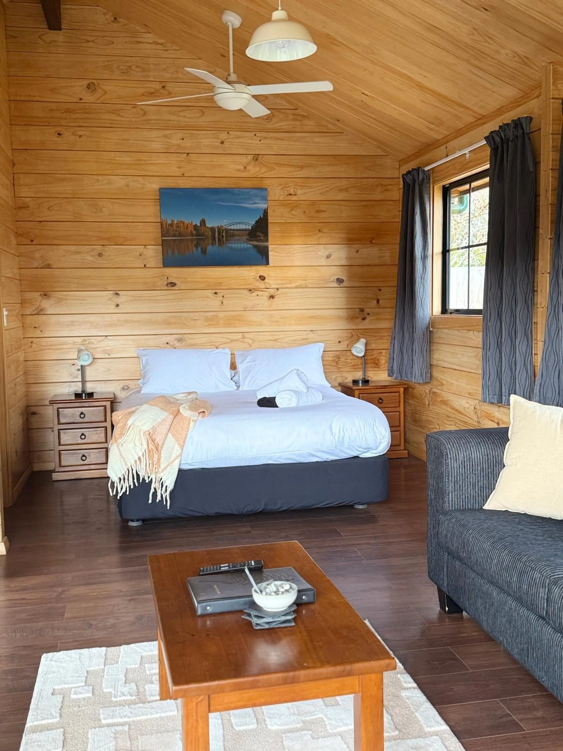 Photo of the whole room, Bed in Central Chalets Ltd