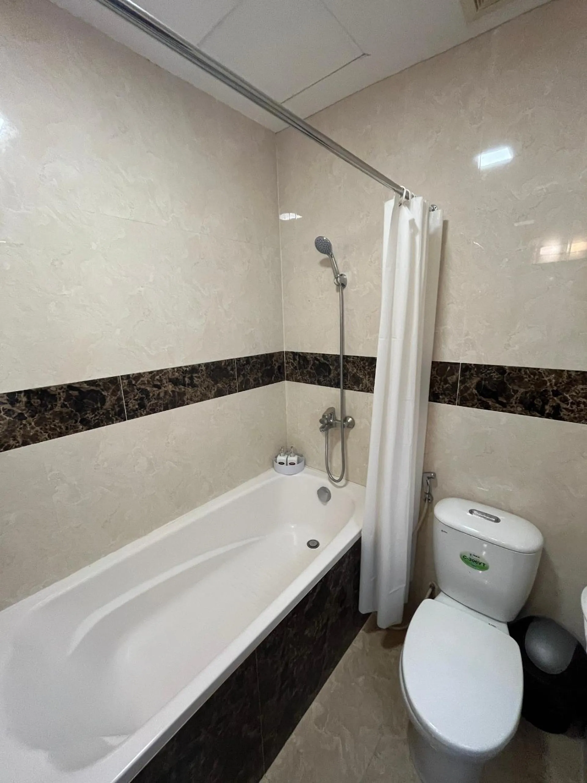 Mango Hotel - Ha Noi Railway station