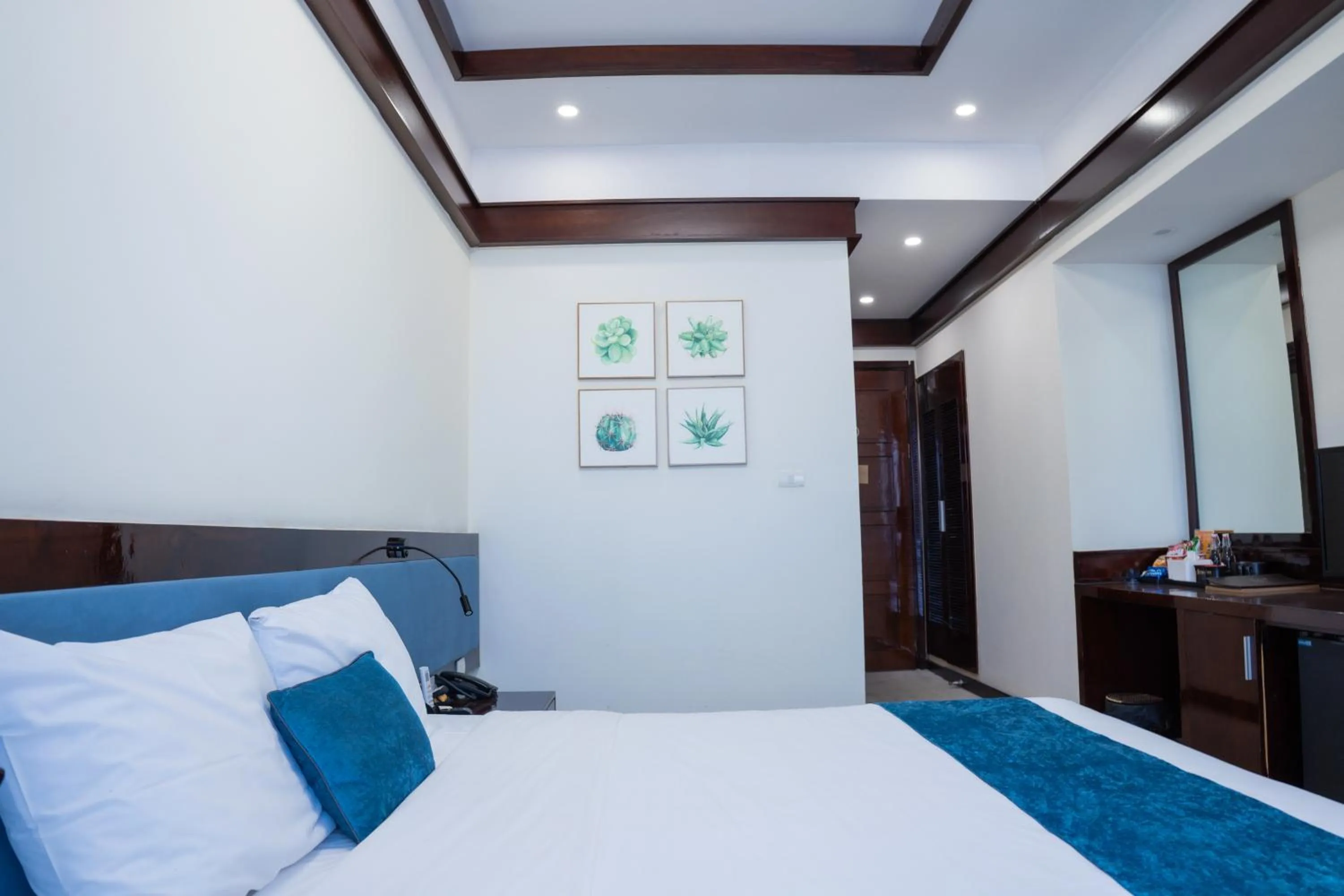 Mango Hotel - Ha Noi Railway station