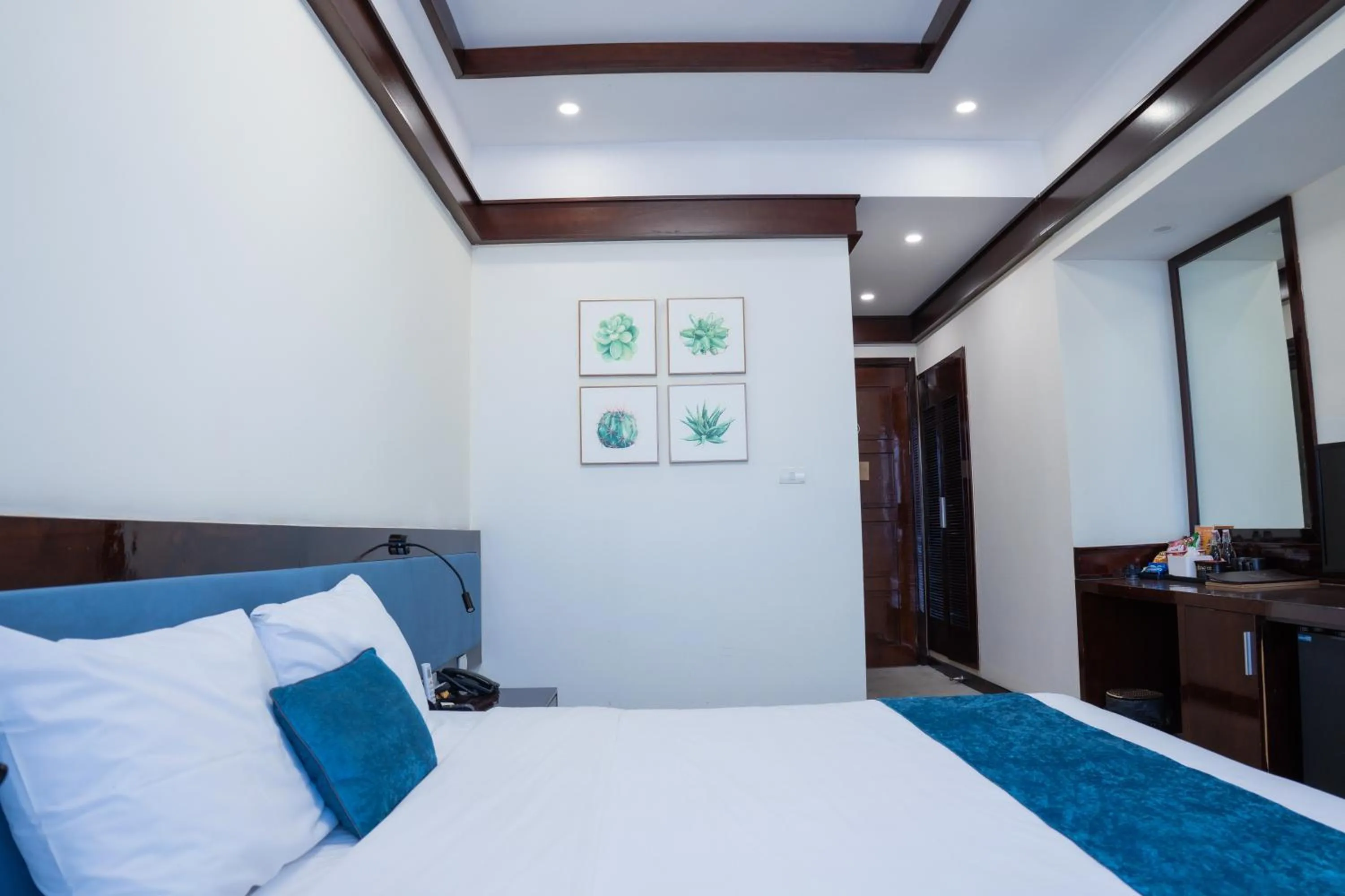 Mango Hotel - Ha Noi Railway station