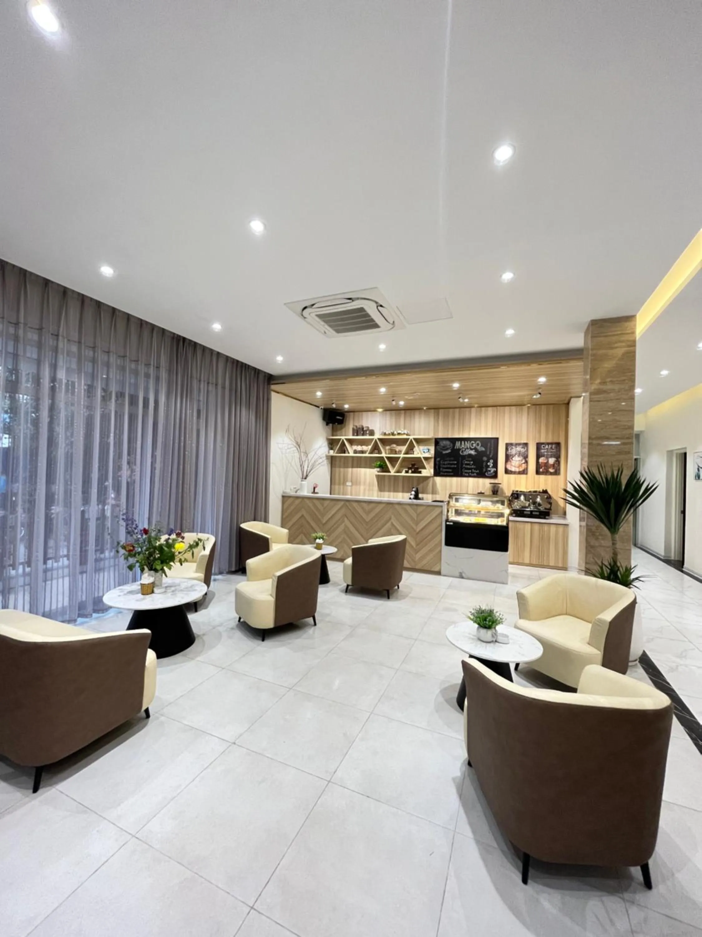 Mango Hotel - Ha Noi Railway station