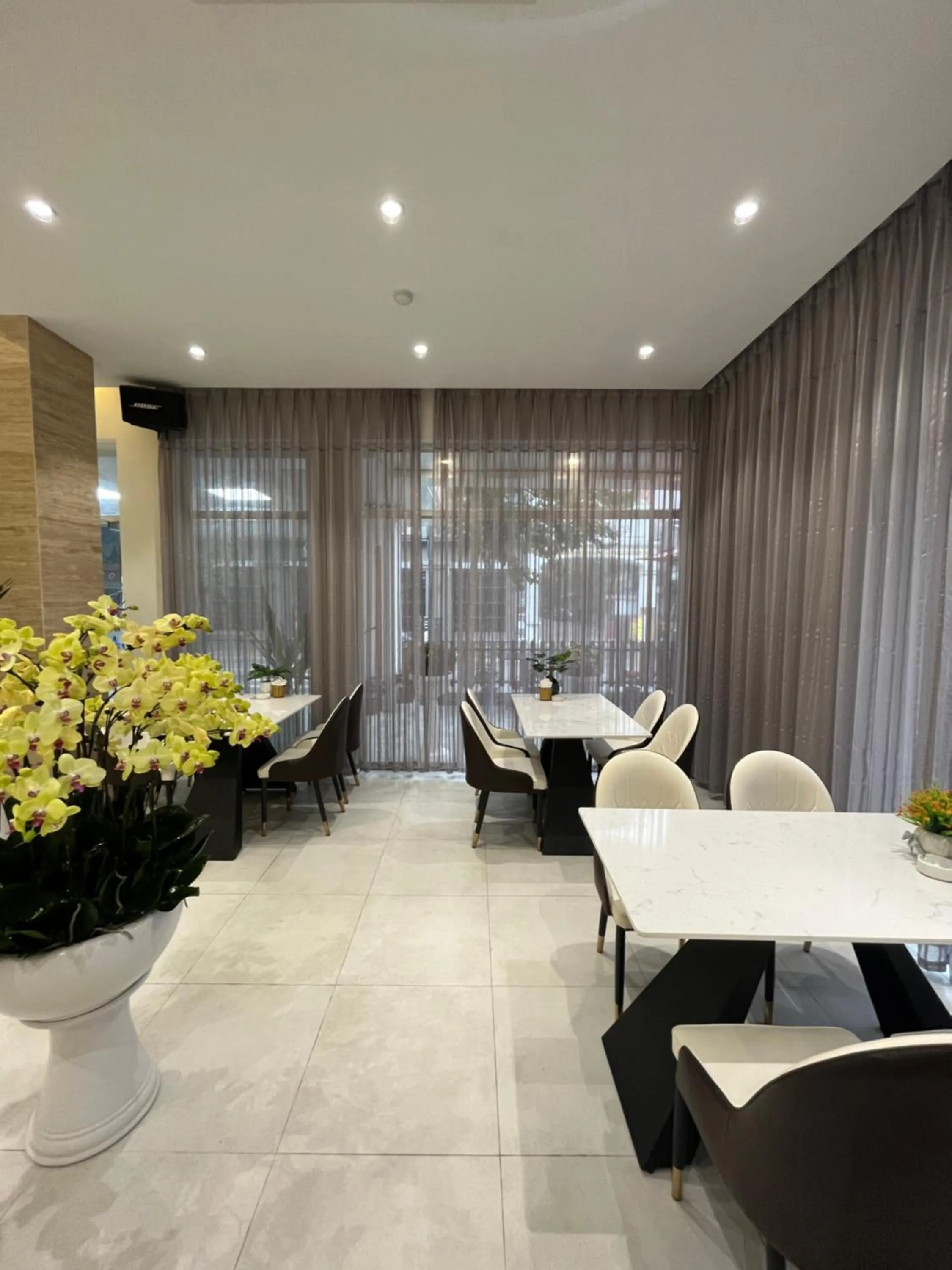 Mango Hotel - Ha Noi Railway station