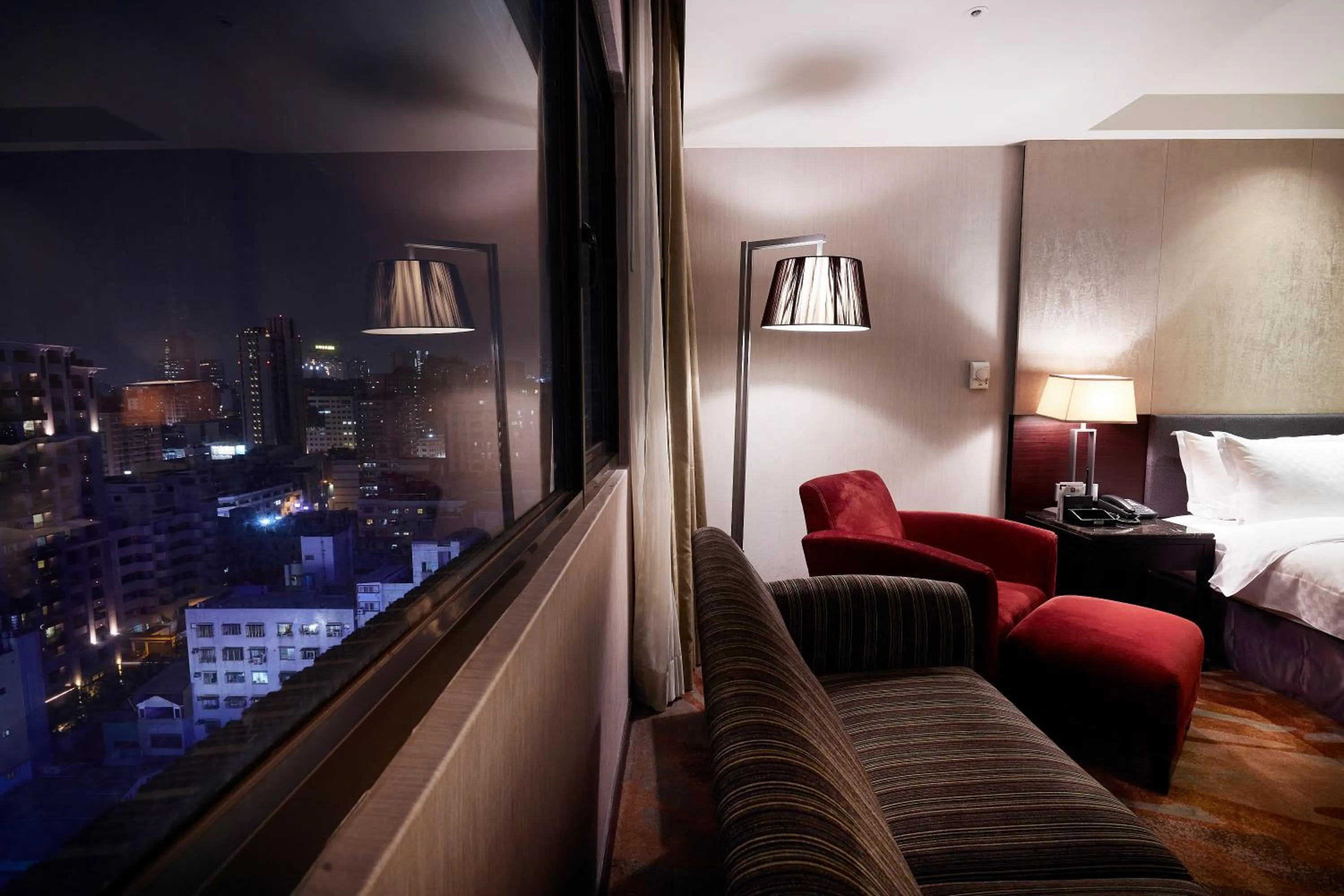 Bed in The Tango Taichung