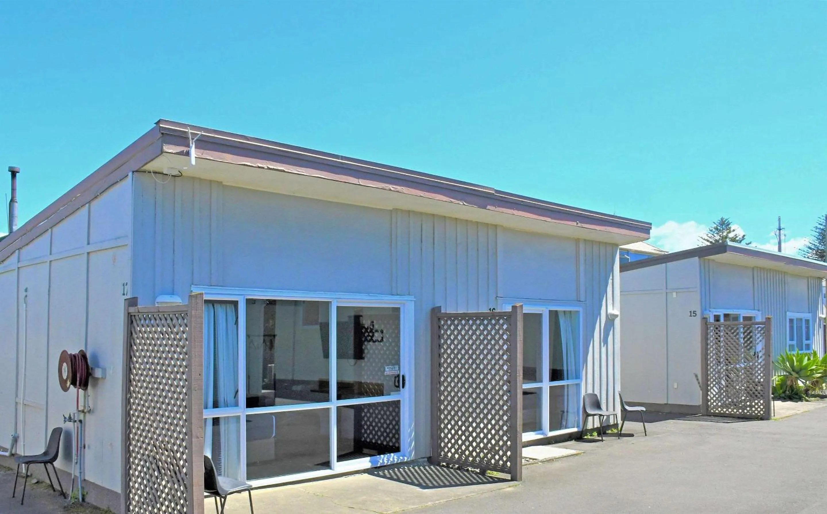 Photo of the whole room in Comfort Inn Westshore Beach
