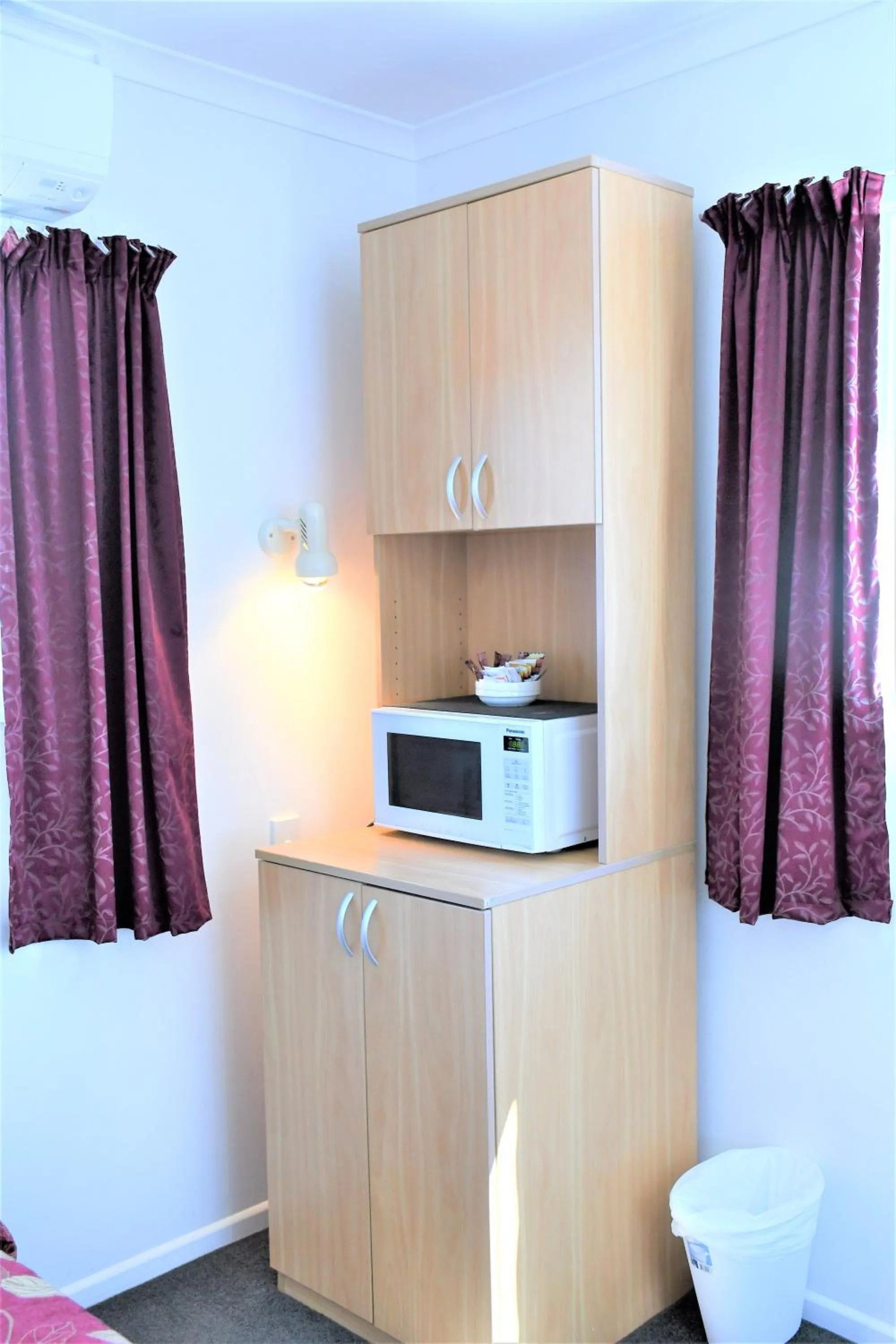 Comfort Inn Westshore Beach