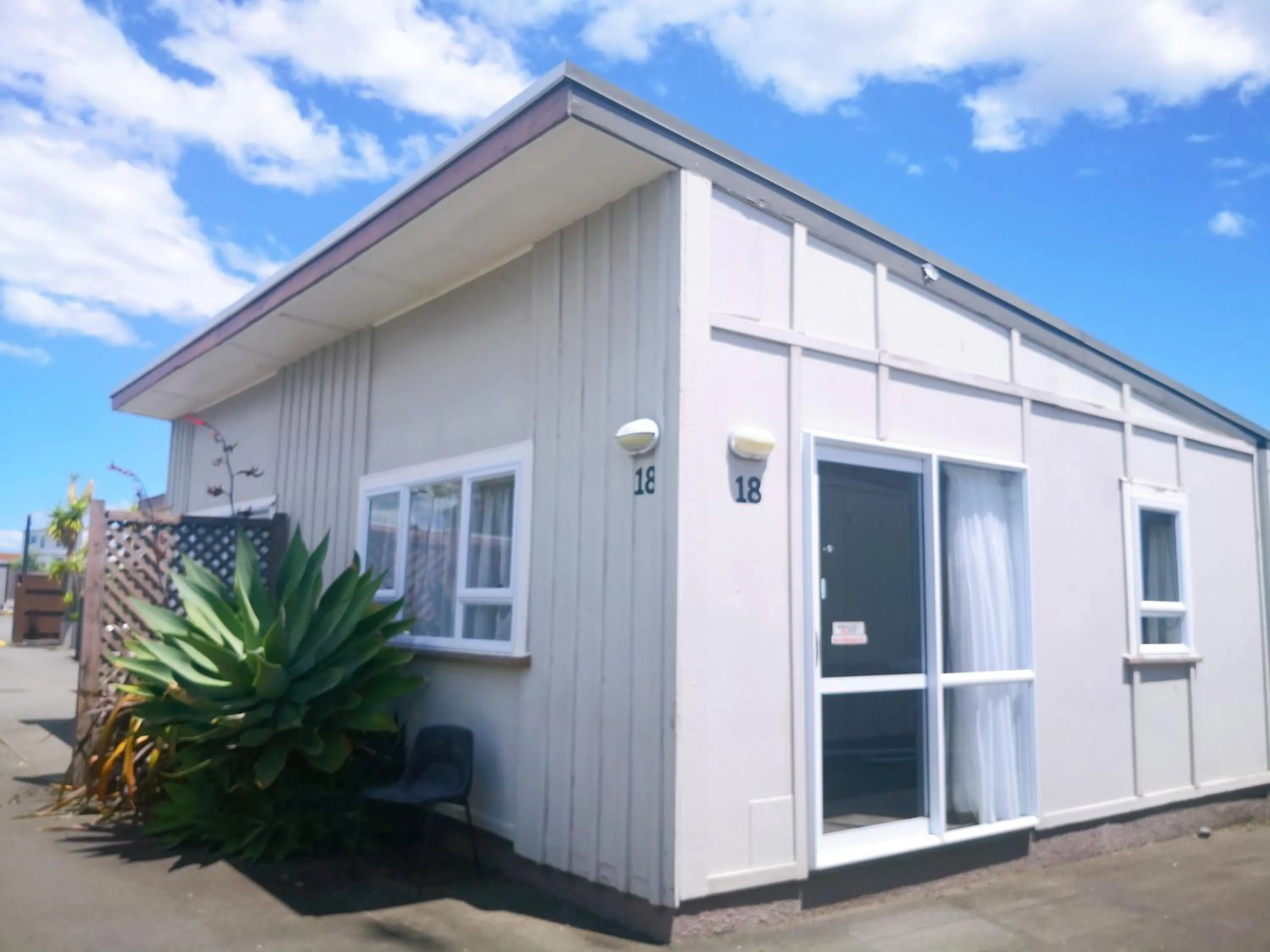 Comfort Inn Westshore Beach