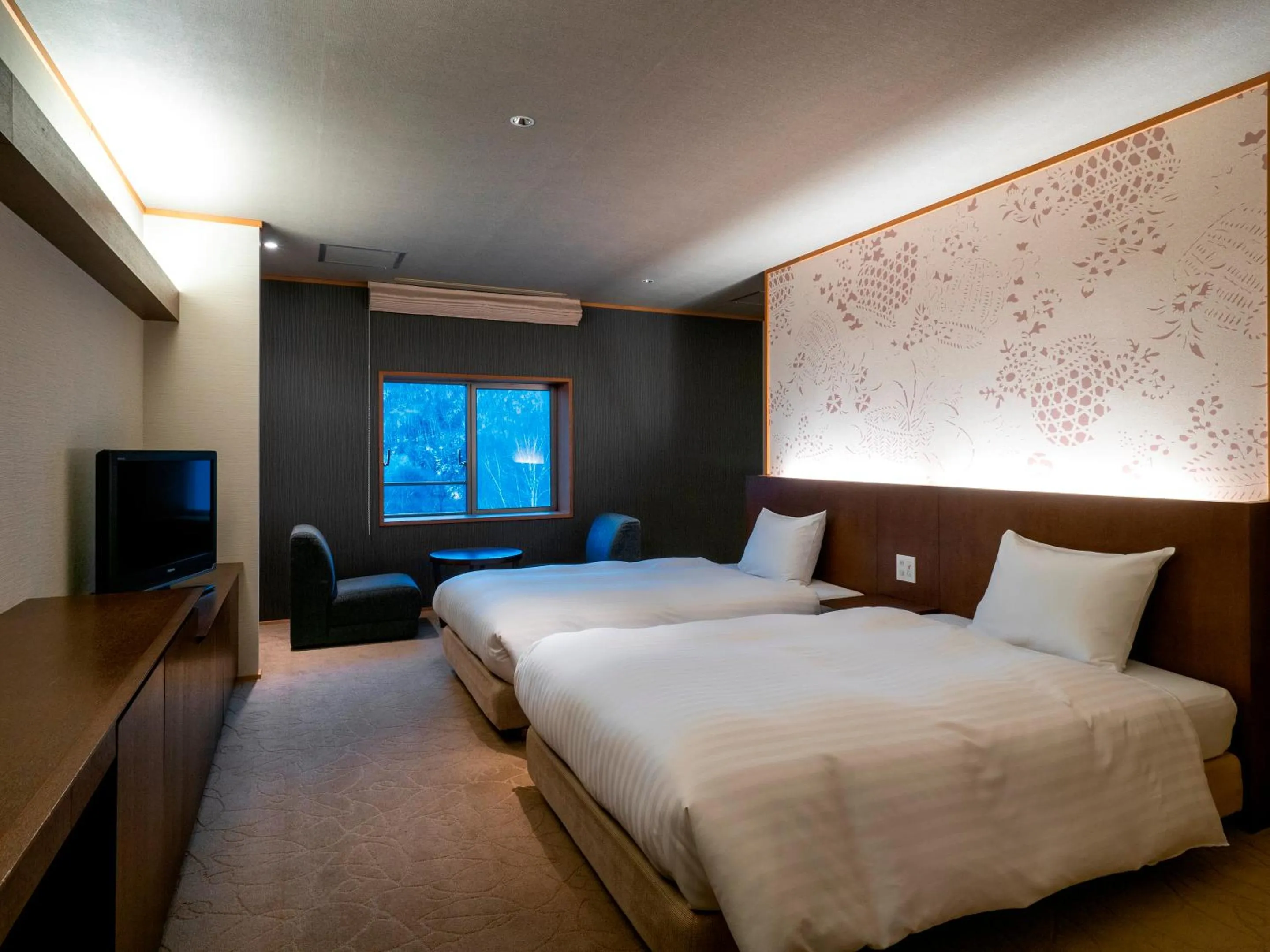 Photo of the whole room, Bed in Sounkaku