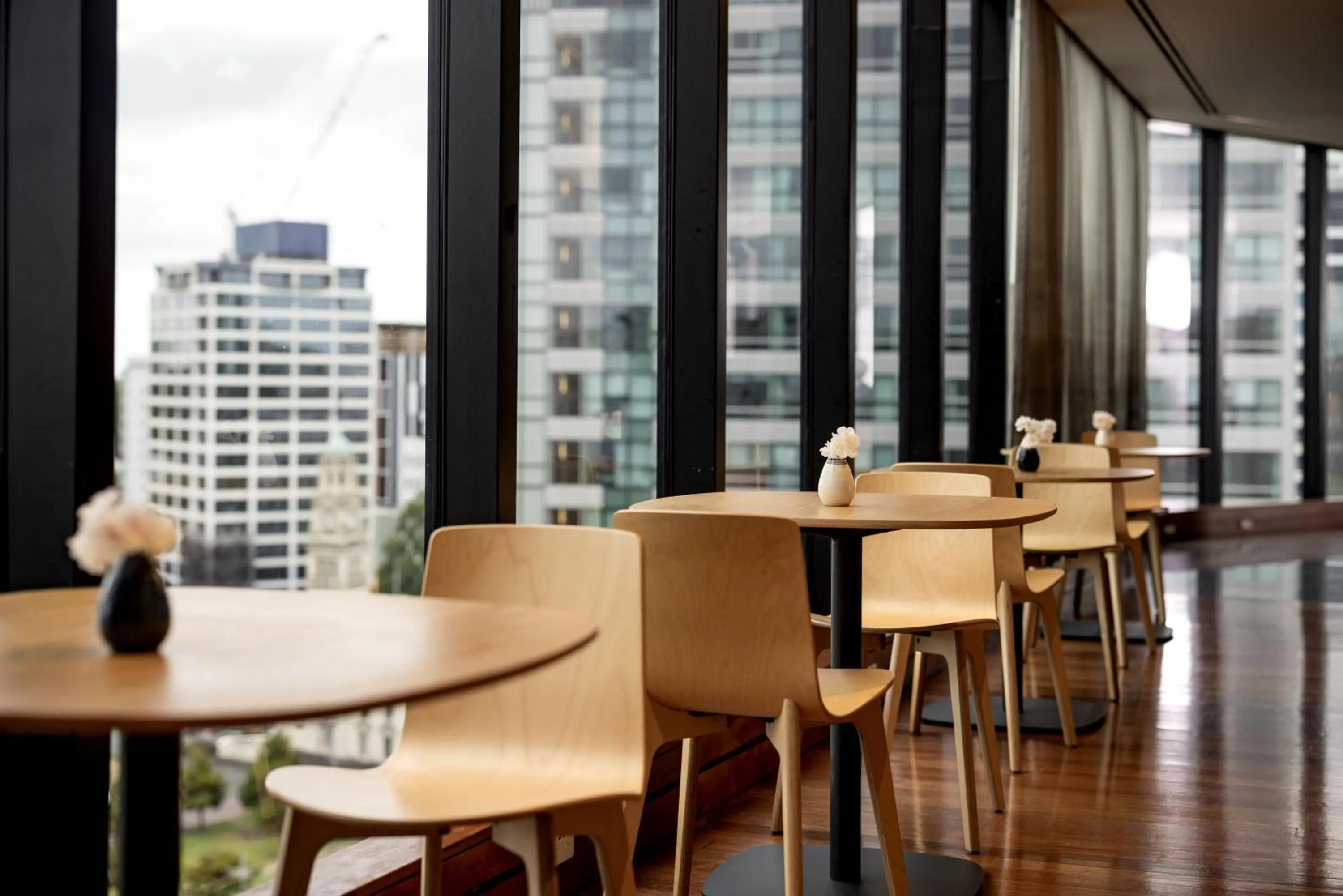 Lounge or bar in Grand Millennium Auckland
